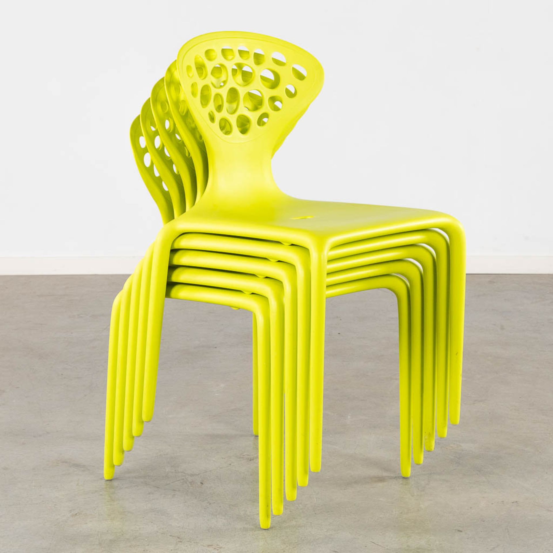 Ross LOVEGROVE (1958) 'Supernatural Chairs' (2005) for Morosso, Italy. (L:48 x W:48 x H:82 cm) - Image 11 of 11