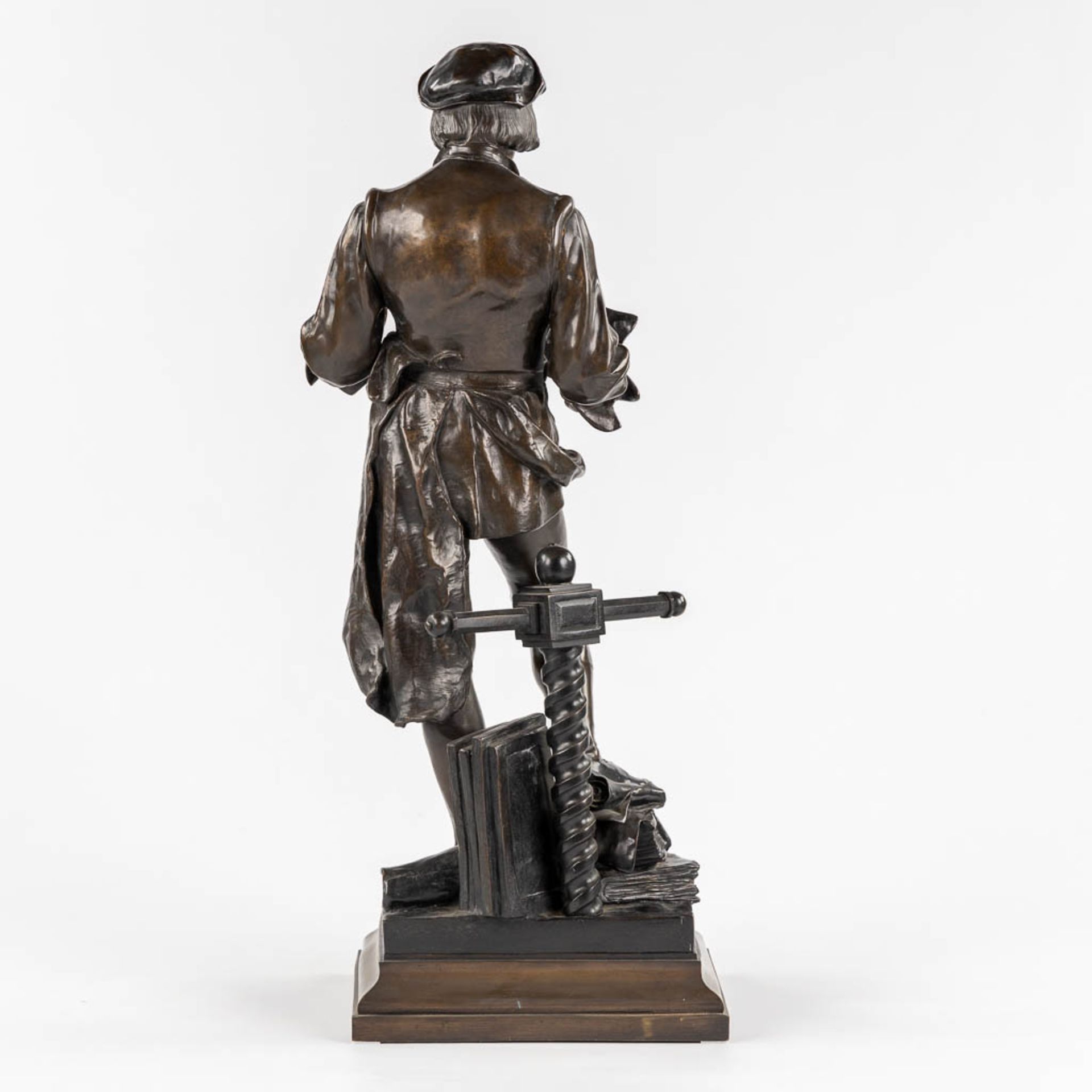 Adrien Etienne GAUDEZ (1845-1902) 'Guttenberg' patinated bronze. Hors Concours. (L:32 x W:35 x H:92 - Bild 5 aus 9
