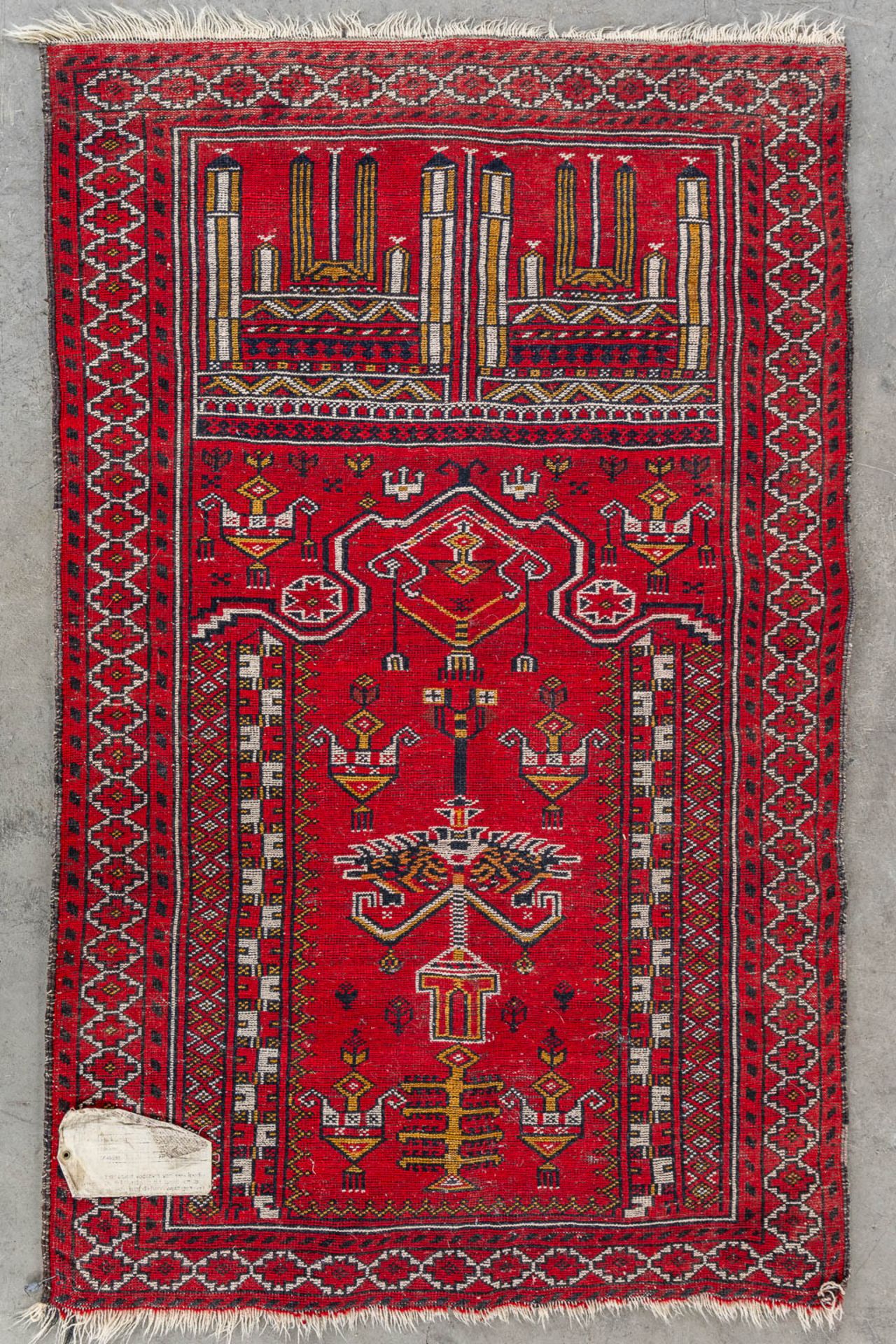 An Oriental hand-made carpet, Bellutch, Prayer rug. (L:130 x W:83 cm) - Image 3 of 8