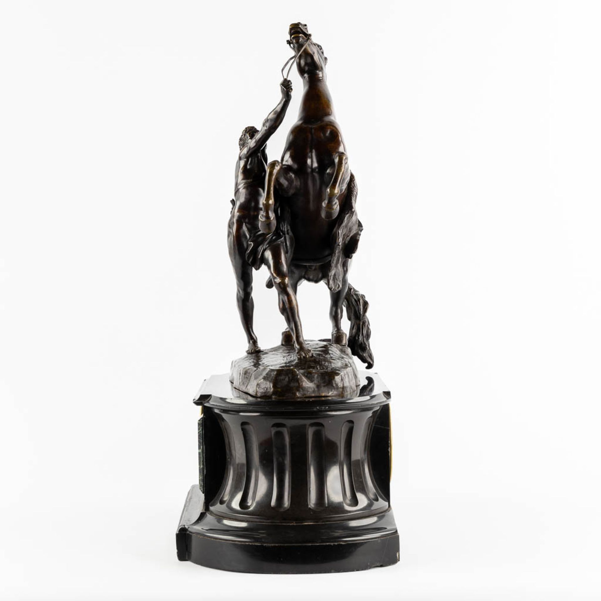 A Mantle clock, black marble mounted with a patinated bronze 'Marly Horse', 19th C. (L:29 x W:55 x H - Bild 12 aus 12