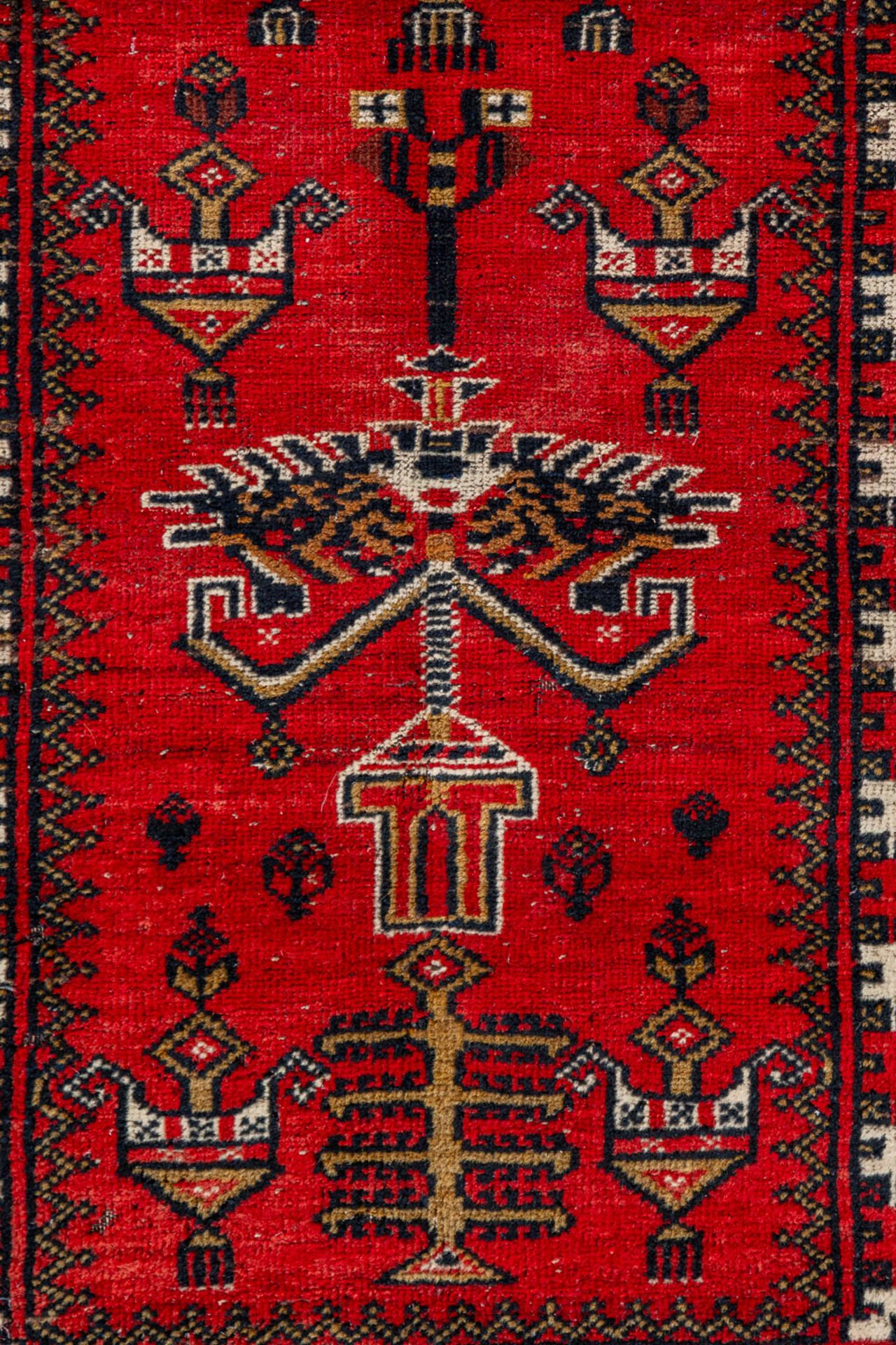 An Oriental hand-made carpet, Bellutch, Prayer rug. (L:130 x W:83 cm) - Bild 6 aus 8