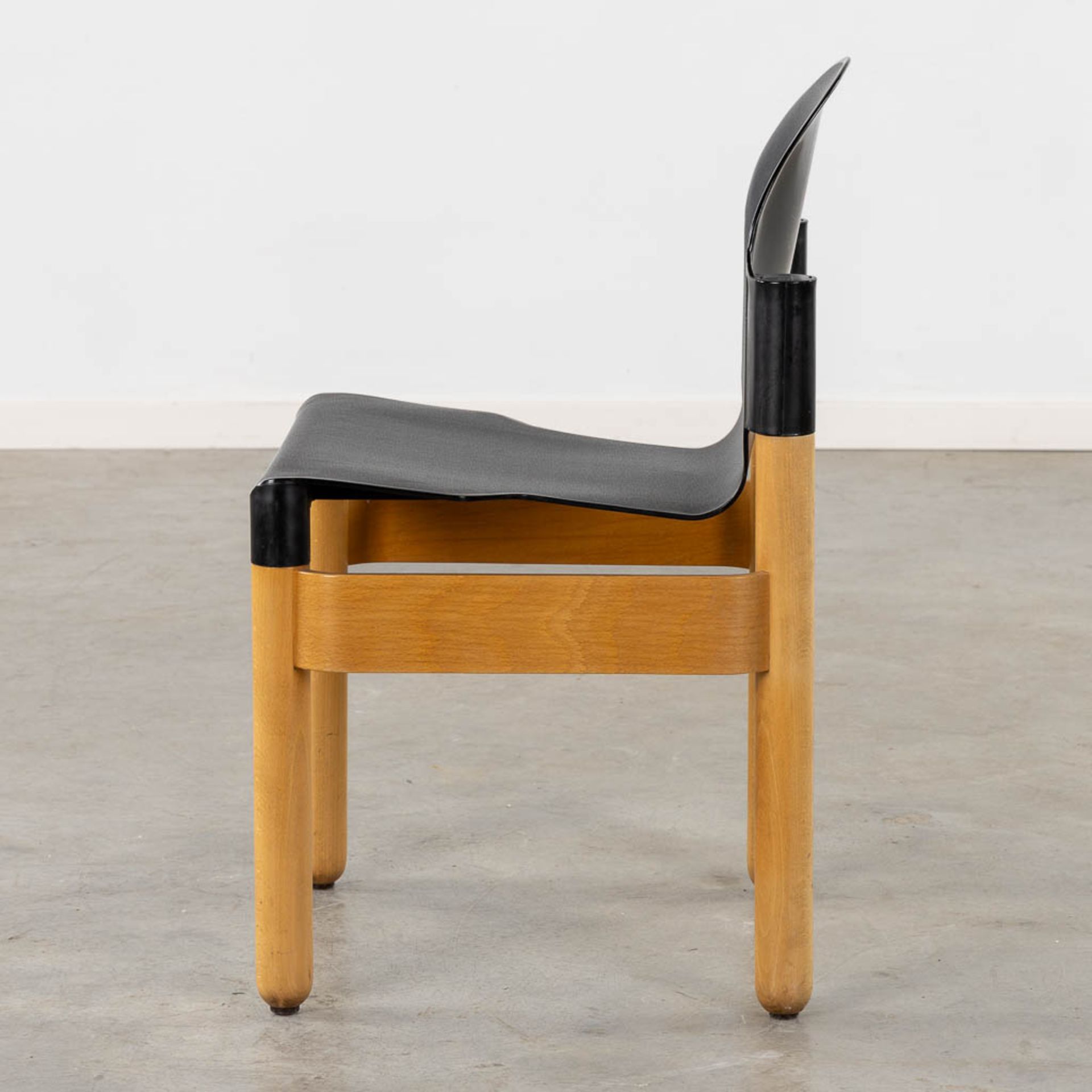Gerd LANGE (1931) 'Flex' 8 chairs for Thonet. (L:47 x W:47 x H:80 cm) - Image 7 of 11