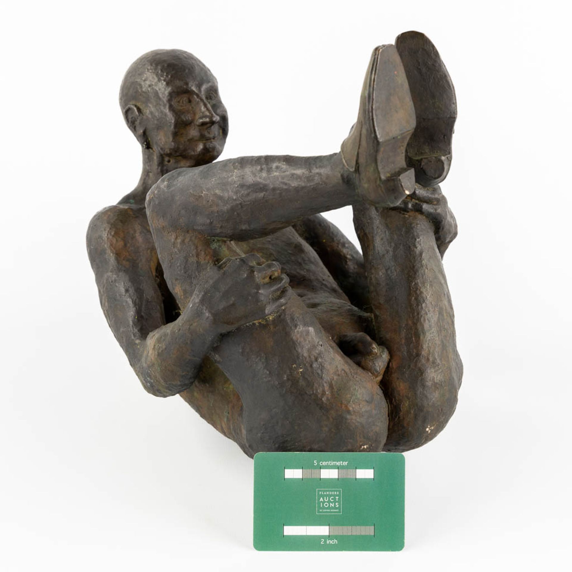 An Exposed Male figure' patinated bronze. (L:22 x W:30 x H:29 cm) - Bild 2 aus 9