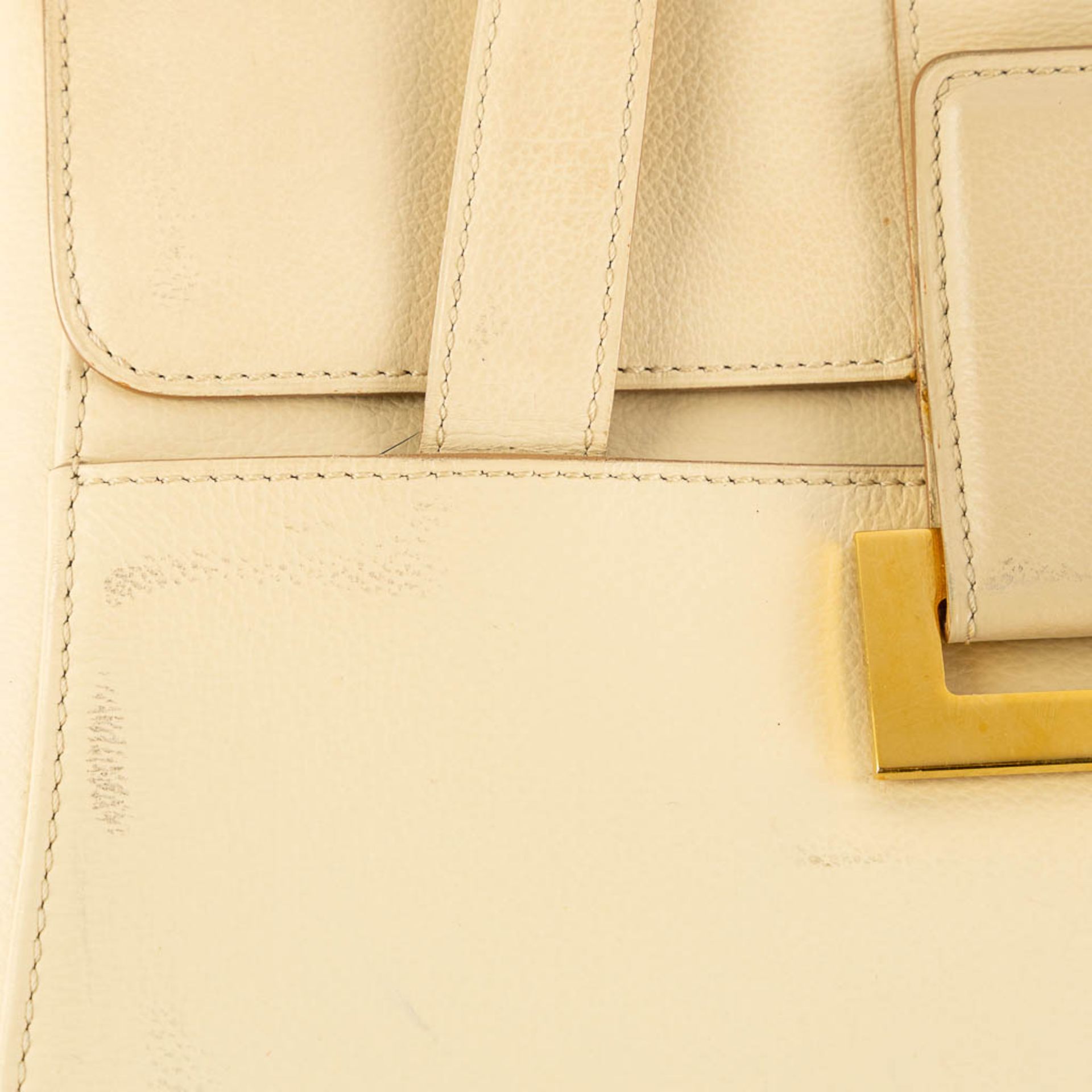 Delvaux model 'Reverie' Jumping, Ivoire. Ivory coloured leather. (L:11 x W:28 x H:23 cm) - Image 11 of 20