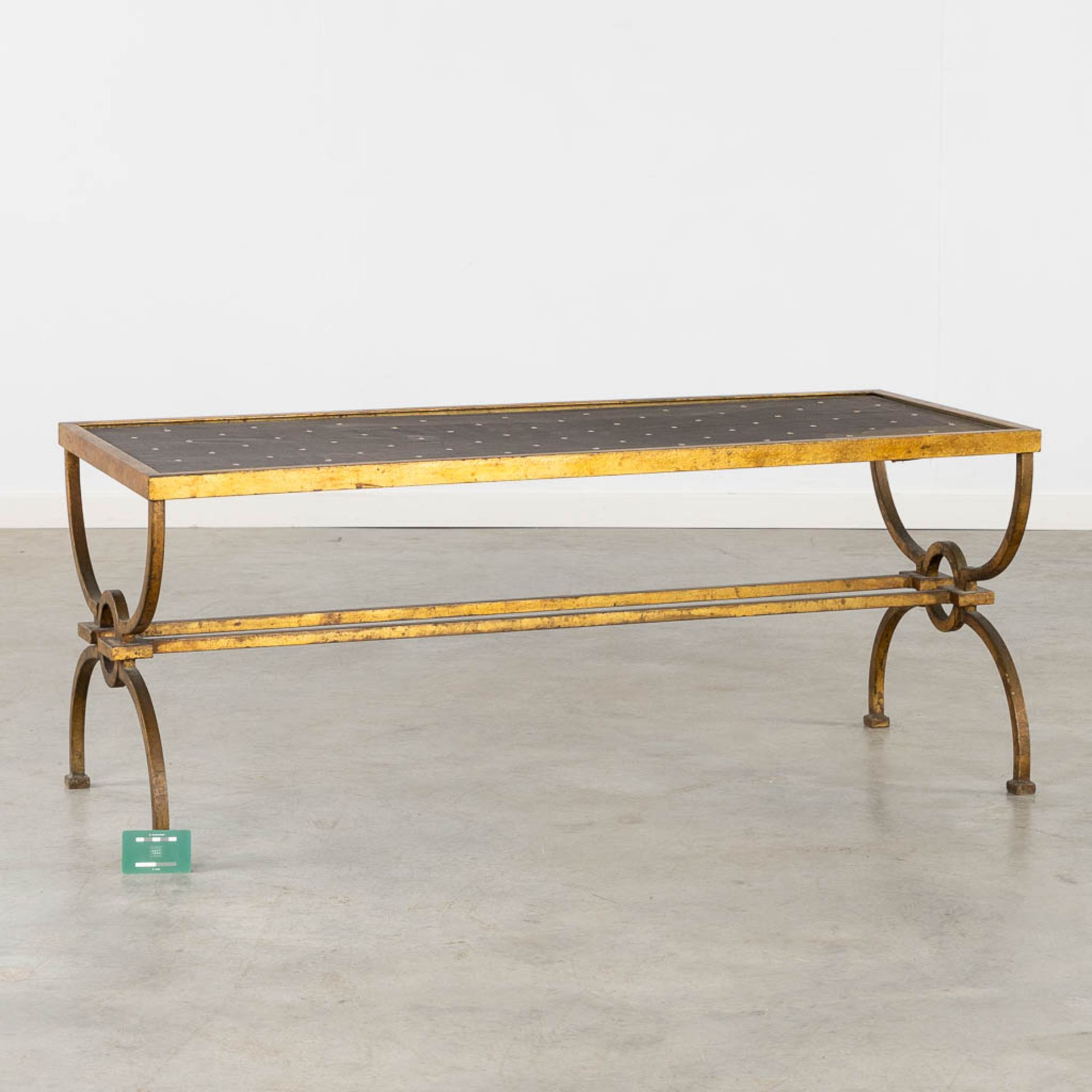 A mid-century side table, gilt wrought-iron. Art Deco. (L:52 x W:122 x H:50 cm) - Bild 2 aus 10