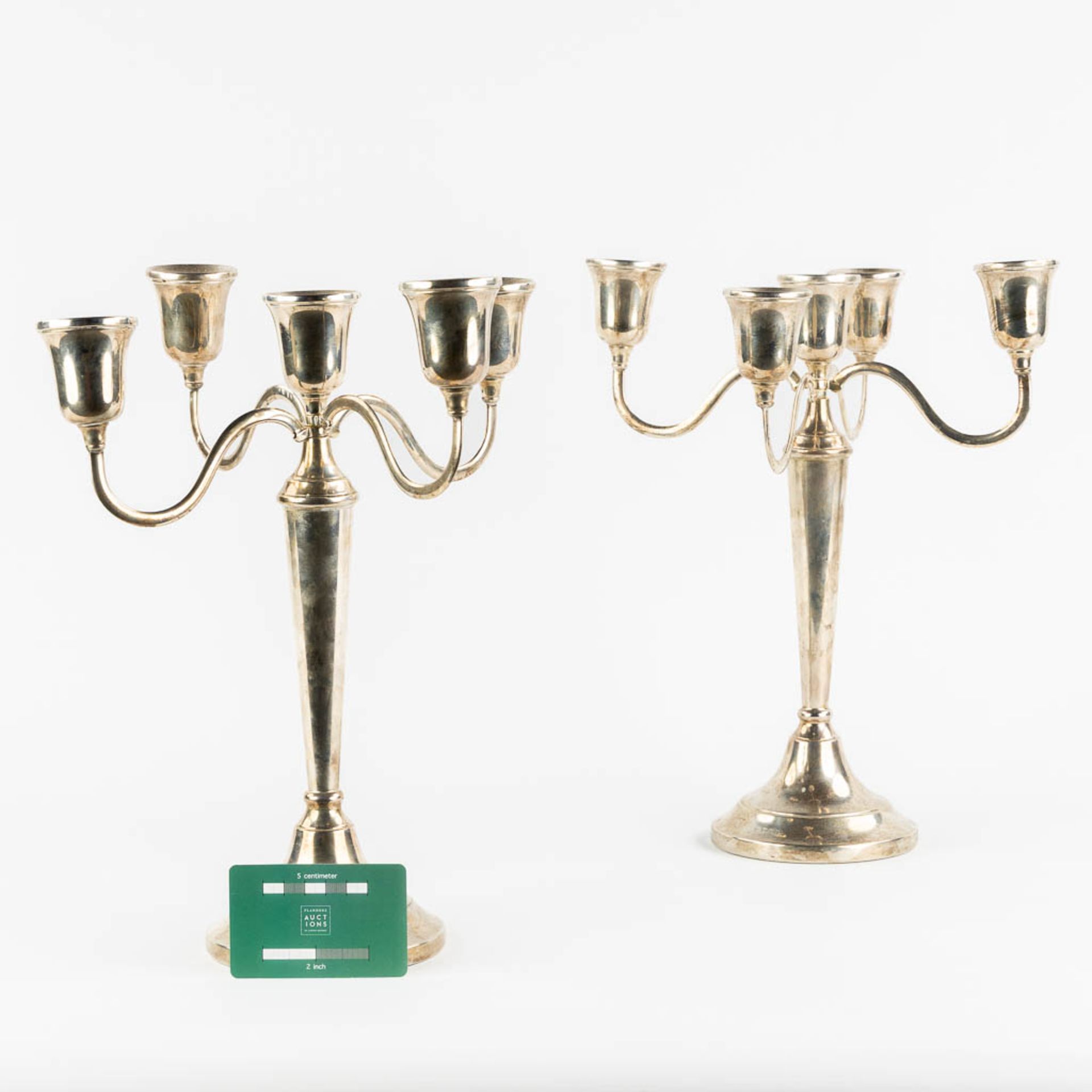 David Shaw Silverware Ltd, A pair of silver candelabra. 1992. (L:28 x W:28 x H:34 cm) - Image 2 of 12
