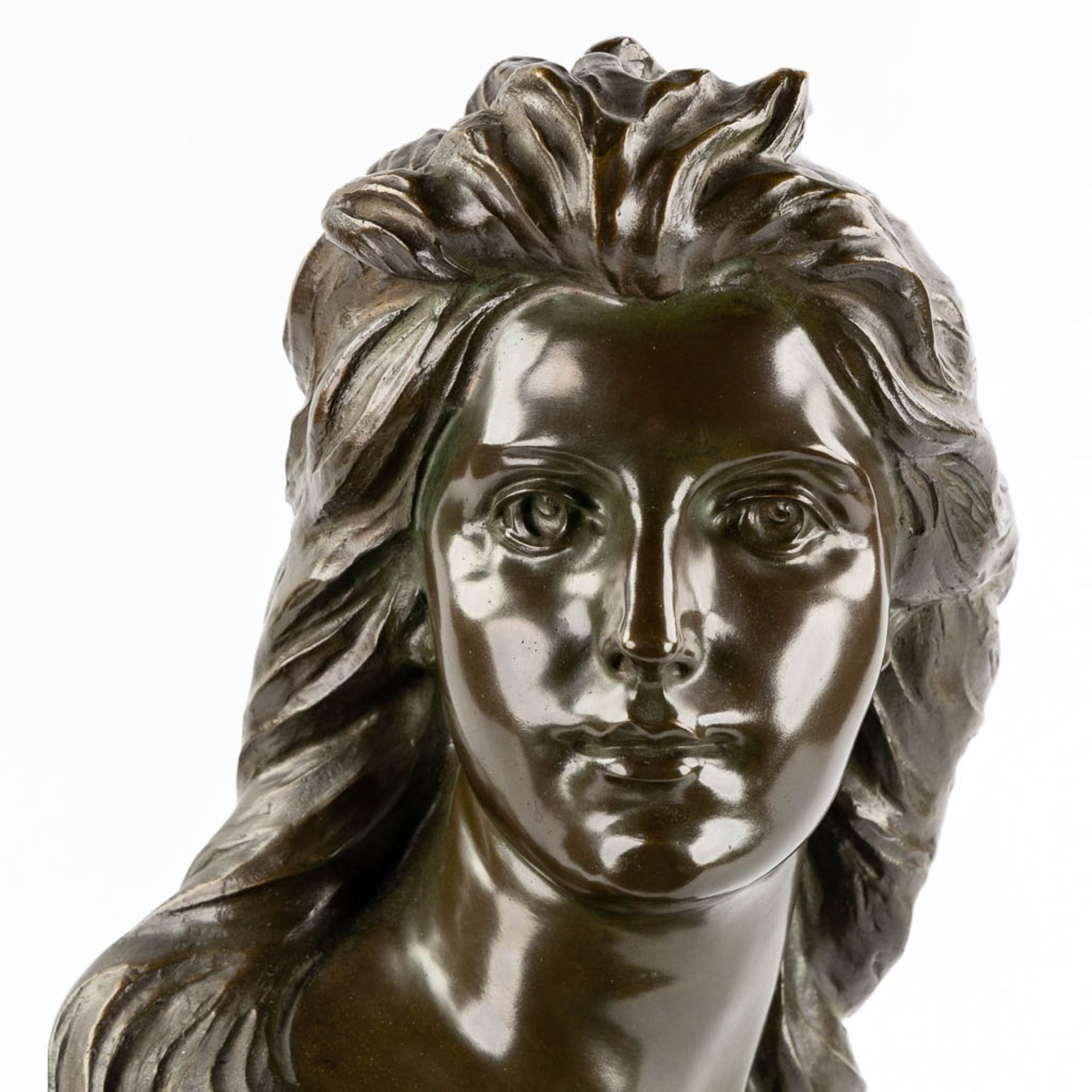 Jef LAMBEAUX (1852-1908) 'La Fierté' patinated bronze. (L:20 x W:35 x H:47 cm) - Image 7 of 10