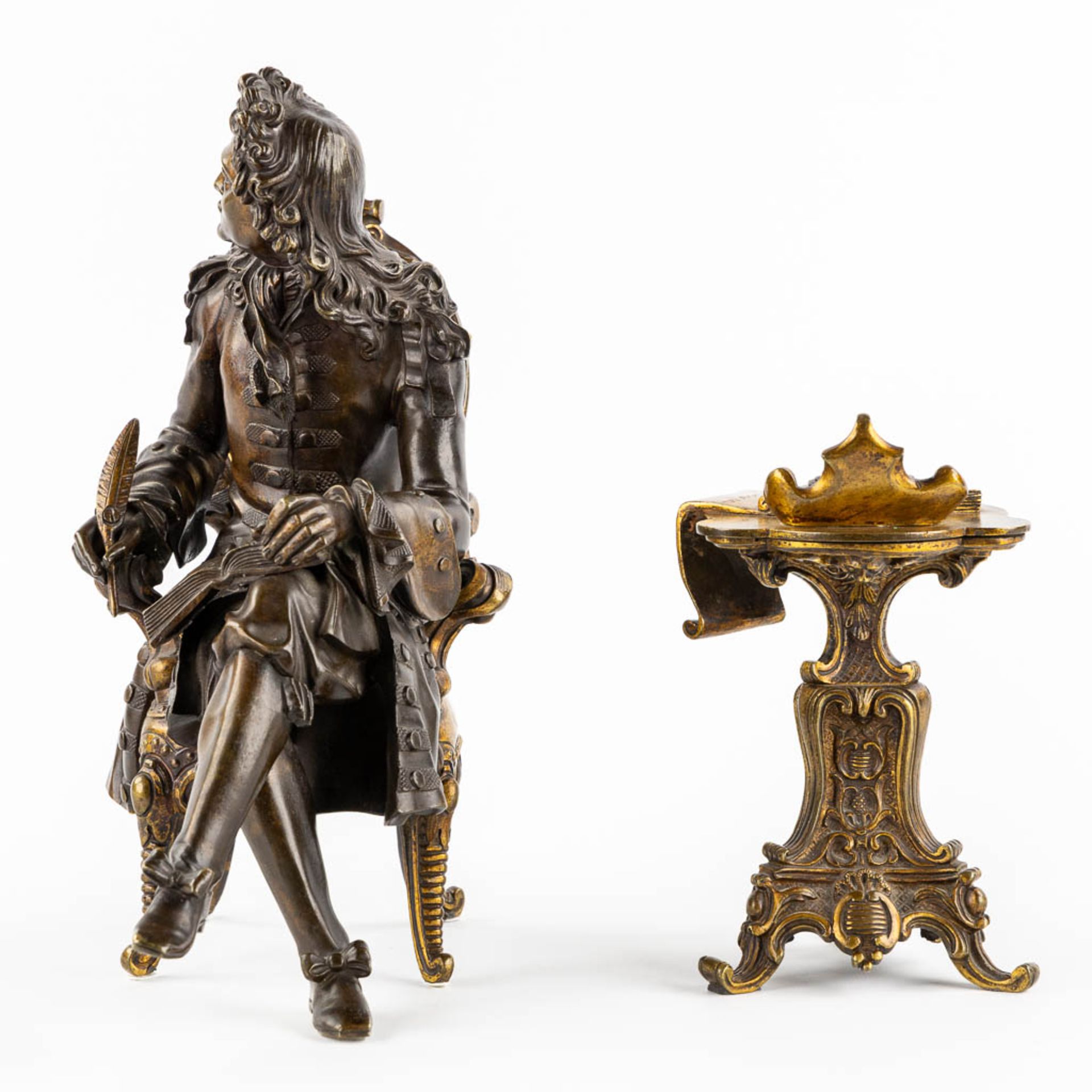 Pascal Collasse, a patinated and gilt bronze figurine. Circa 1900. (L:15 x W:25 x H:29 cm) - Image 6 of 13