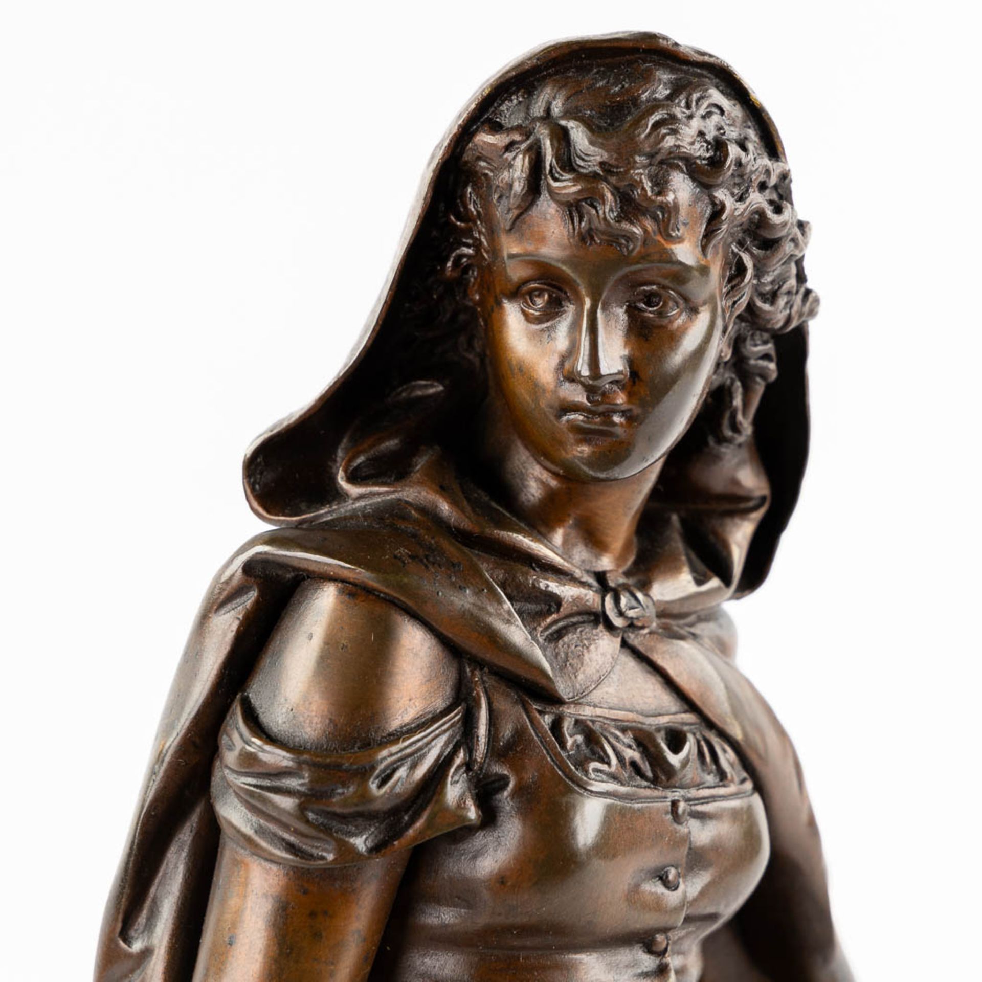 Eutrope BOURET (1833-1906) 'Lady with flowers' patinated bronze on a marble base. (L:19 x W:17 x H:4 - Image 8 of 11