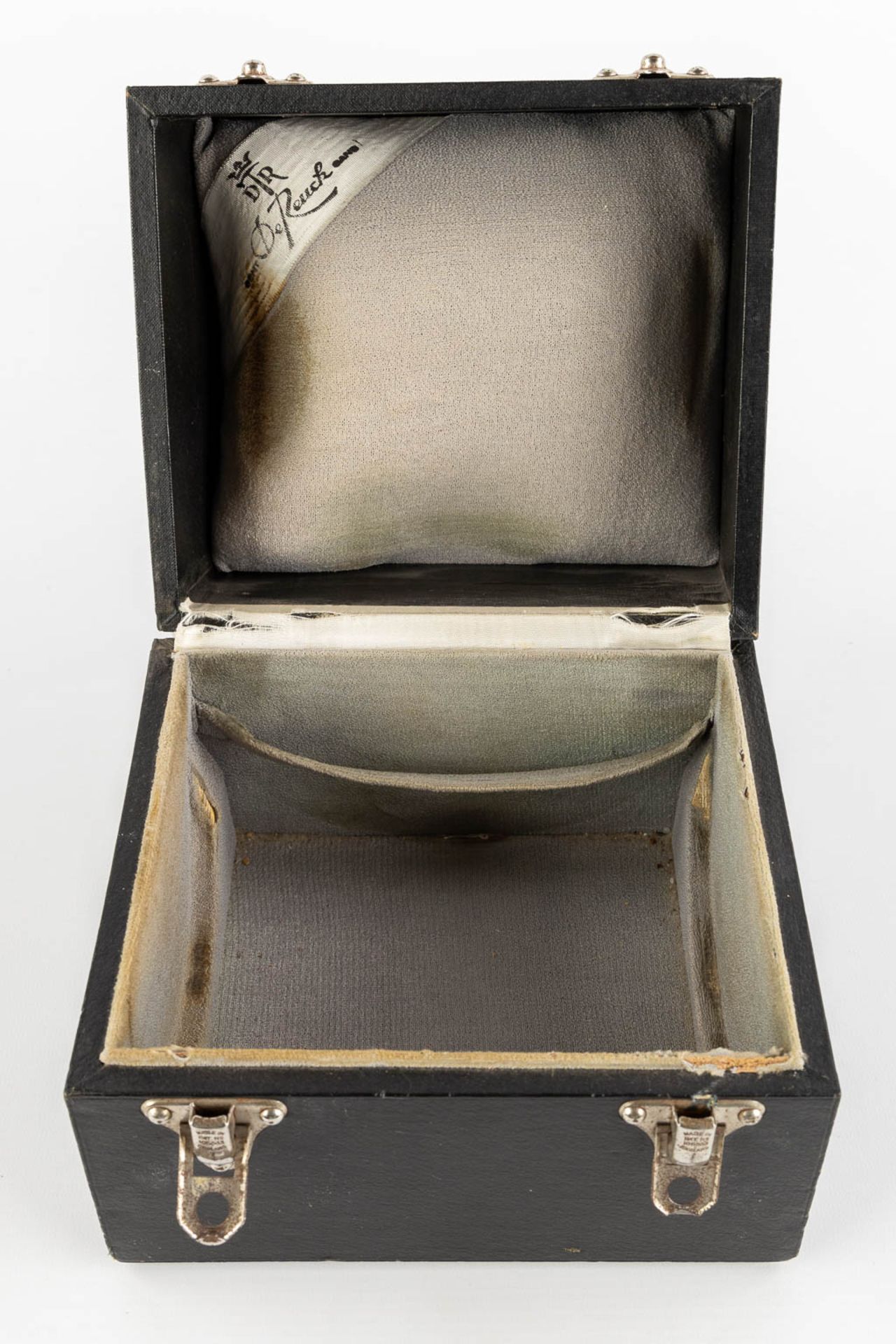 De Reuck, Ghent, a silver chalice and box. 900/1000. 658g. 1949. (H:17 x D:13,5 cm) - Bild 16 aus 16