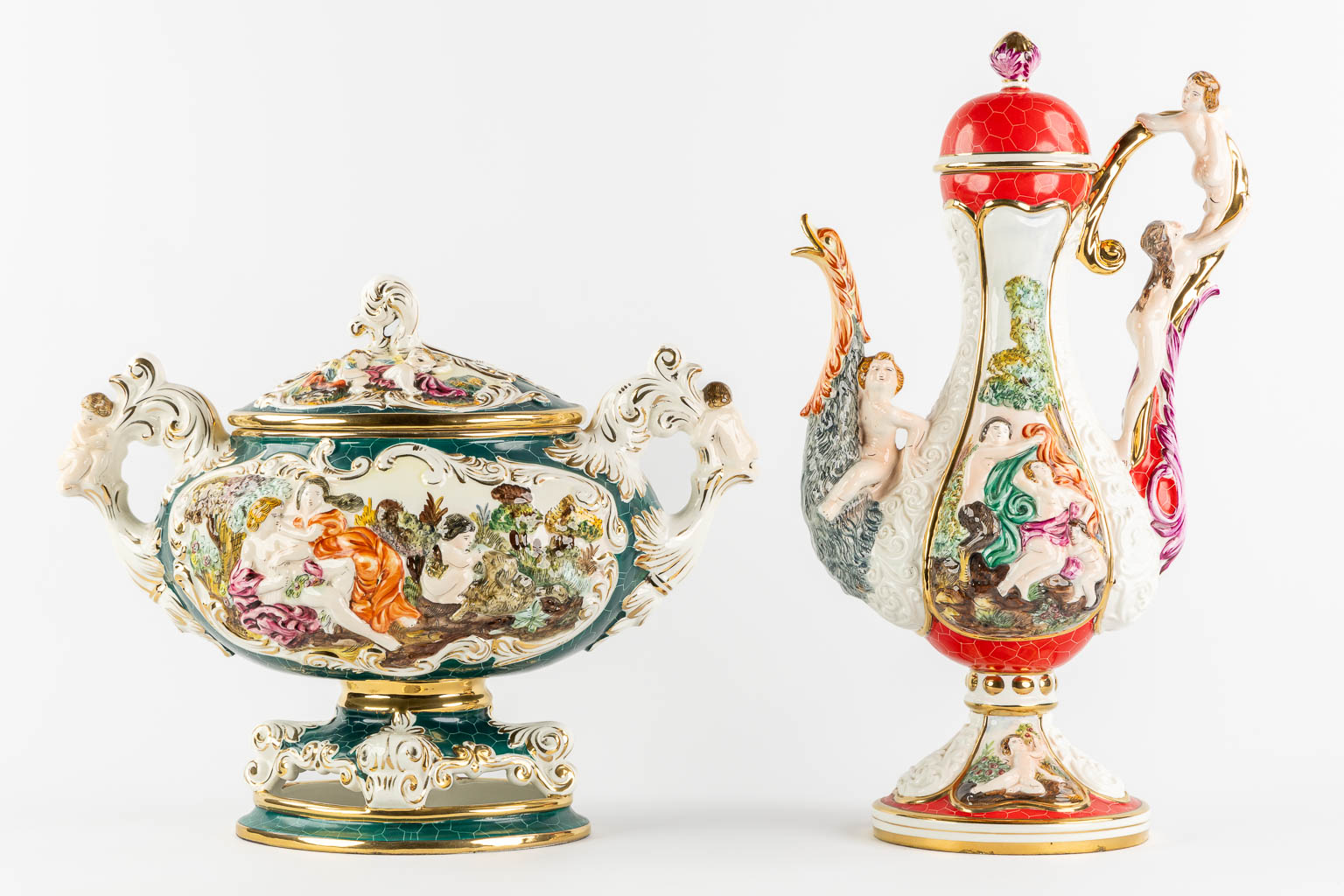 Two vases and a plate, glazed faience, Capodimonte, Italy. (L:21 x W:30 x H:54 cm) - Image 3 of 28