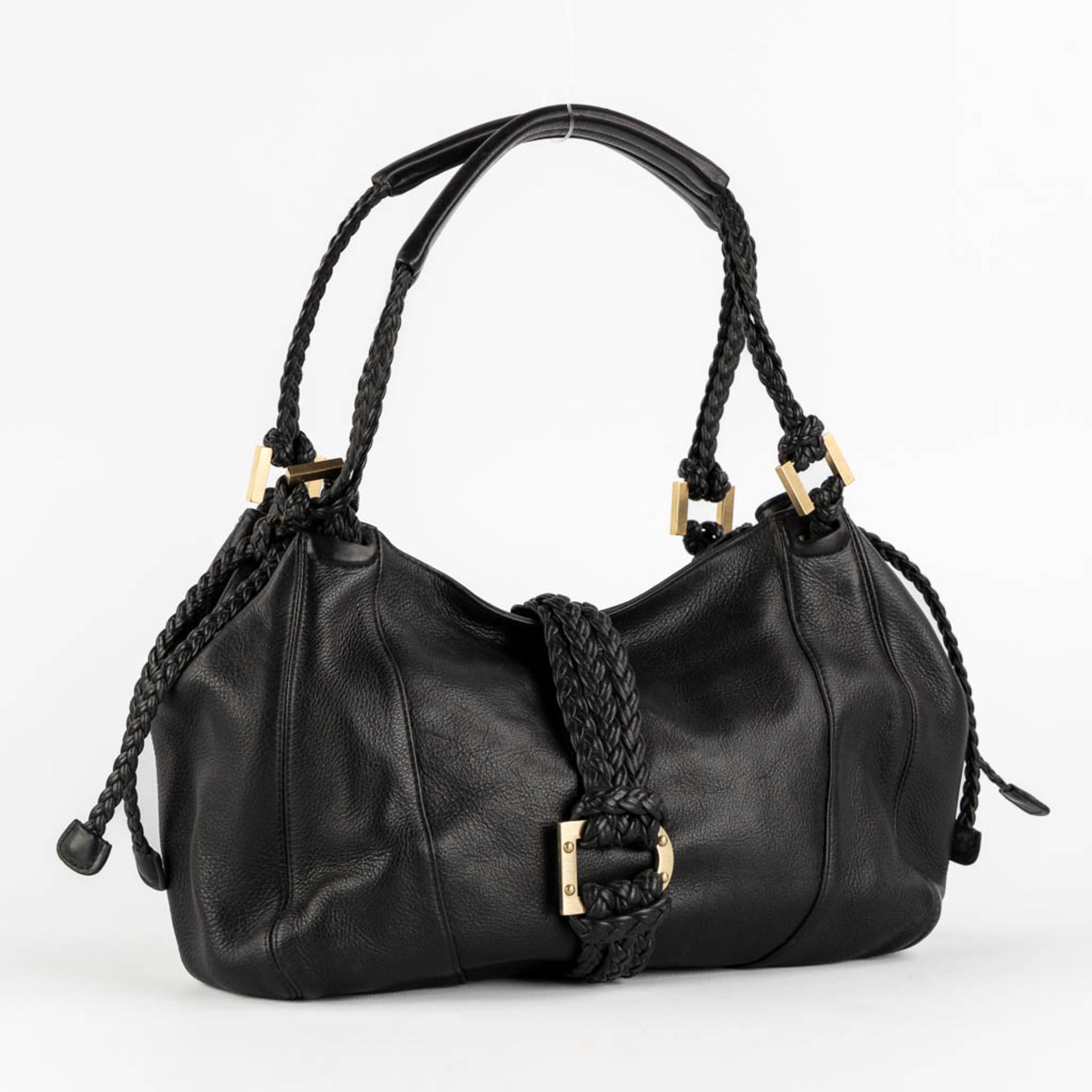 Delvaux Eugène PM, a black leather handbag. (W:38 x H:26 cm) - Image 3 of 19