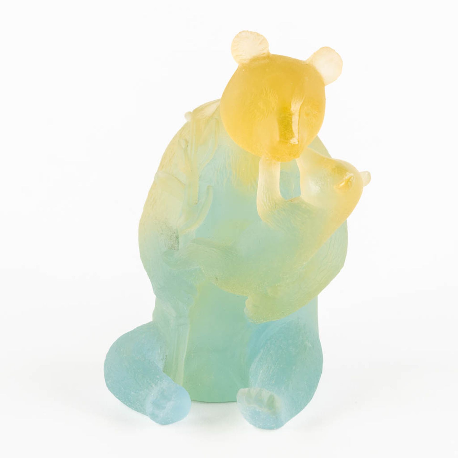 Daum, France 'Bear with a cub' pate de verre glass. (L:12 x W:11,5 x H:15,5 cm) - Image 3 of 9