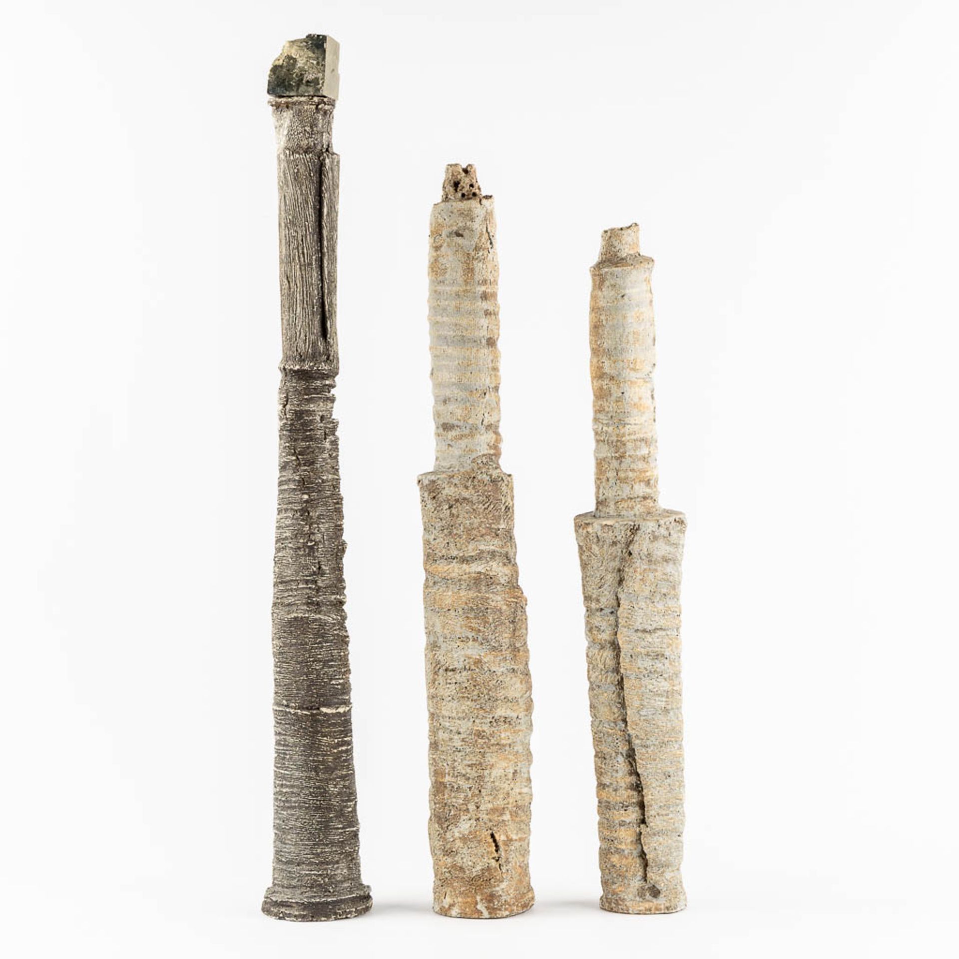 Pia MANU (XX) 'Three Decorative Sculptures'. (H:86,5 x D:11 cm) - Bild 4 aus 10