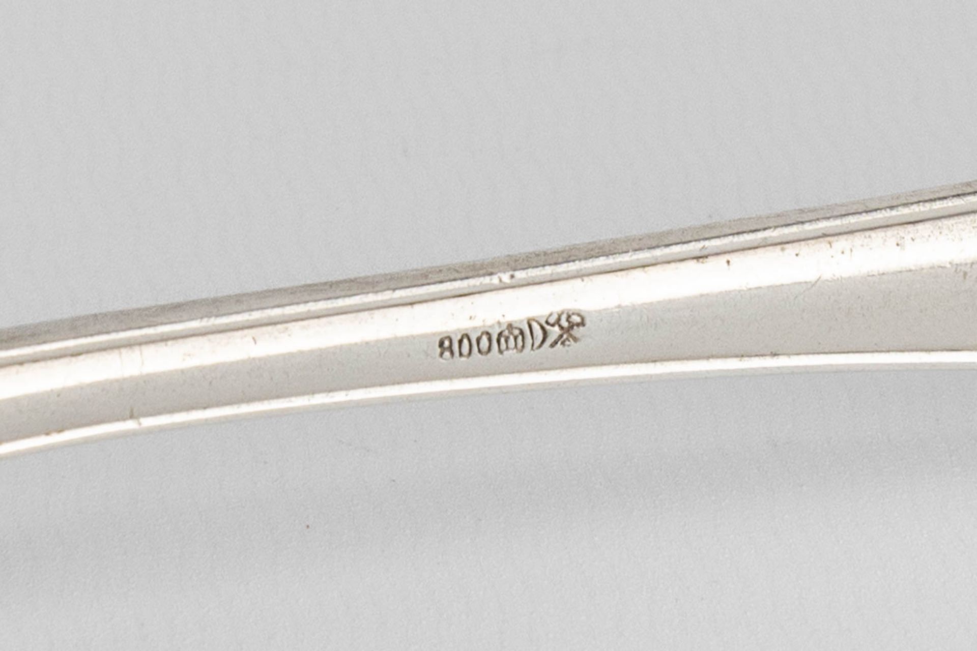 A large 82-piece silver cutlery, Germany. 800/1000. 2,673kg. (L:25,5 cm) - Bild 11 aus 14