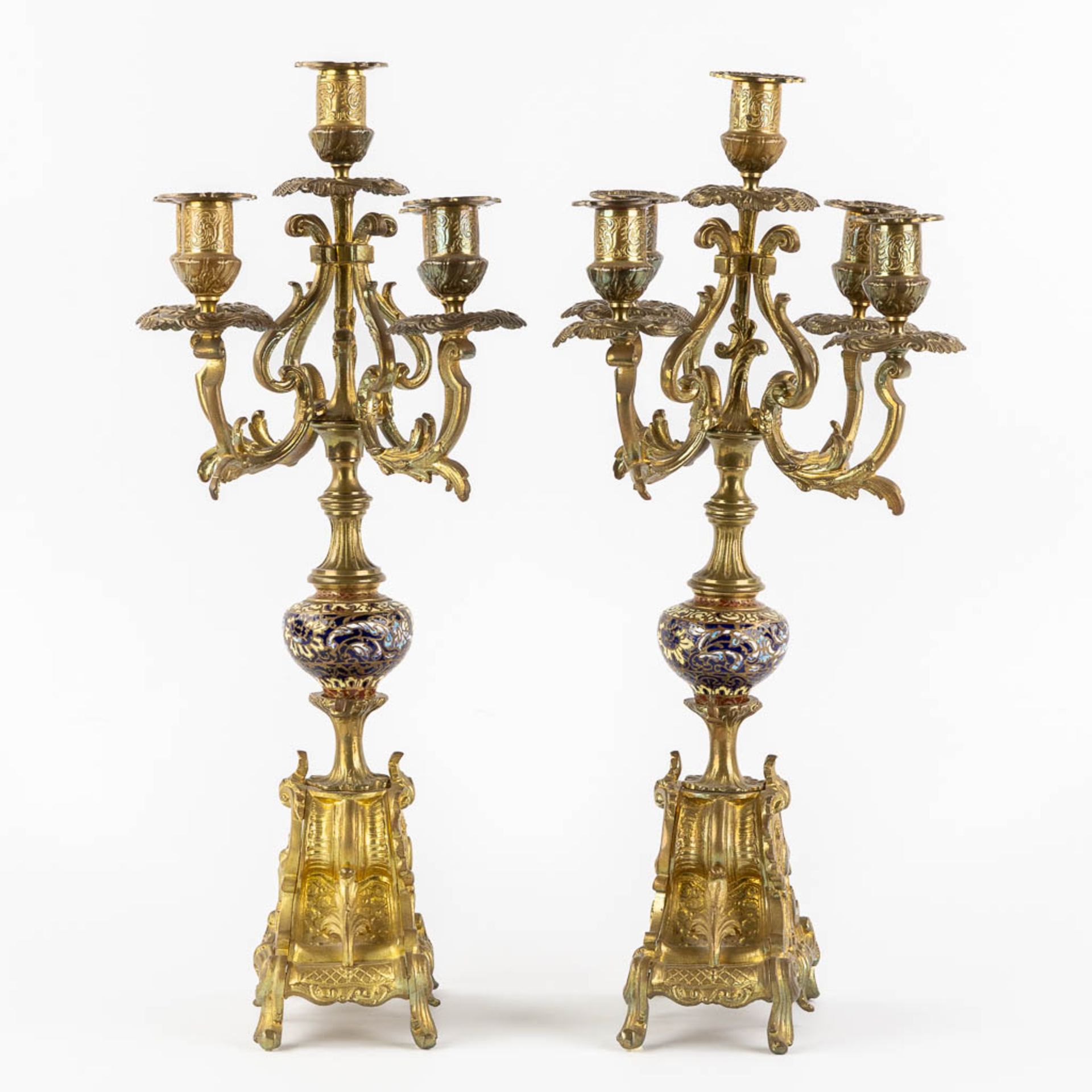 Two pairs of candelabra, bronze and cloisonné, Empire and Louis XVI style. (H:49 x D:26 cm) - Bild 6 aus 18