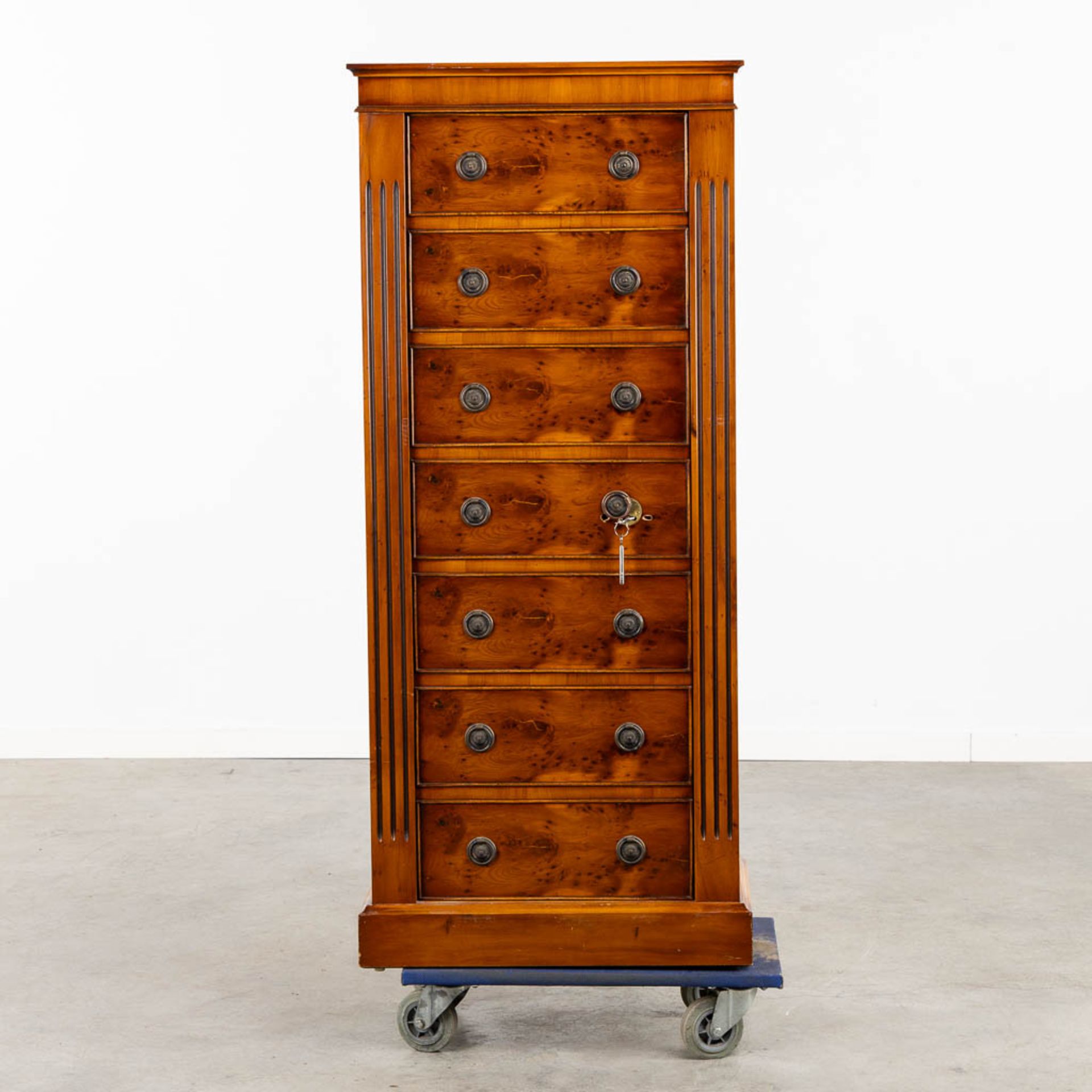 An armory cabinet/safe, metal mounted with wood. Circa 1980. (L:34 x W:60 x H:139 cm) - Bild 4 aus 13