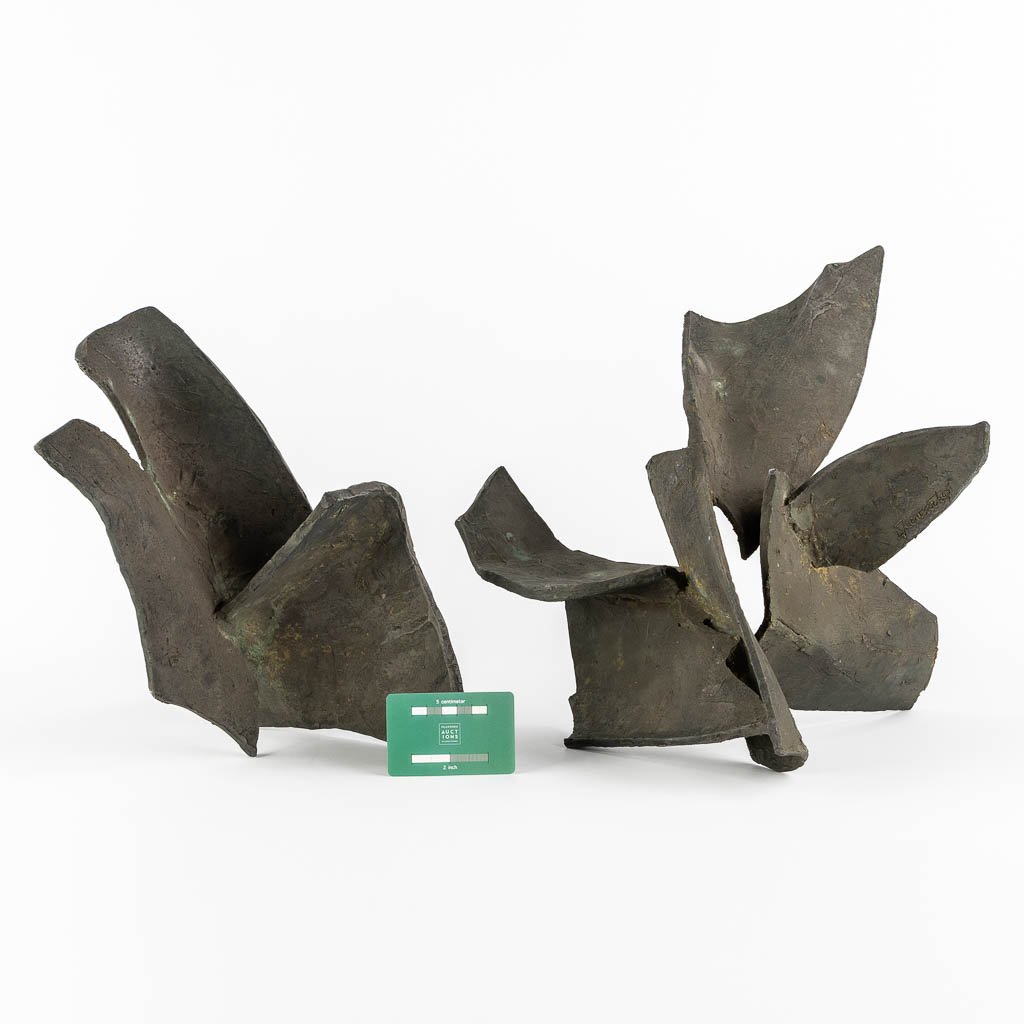 Lea DECAESTECKER (1933-2013) 'Sculptures'. (L:30 x W:40 x H:34,5 cm) - Image 2 of 10