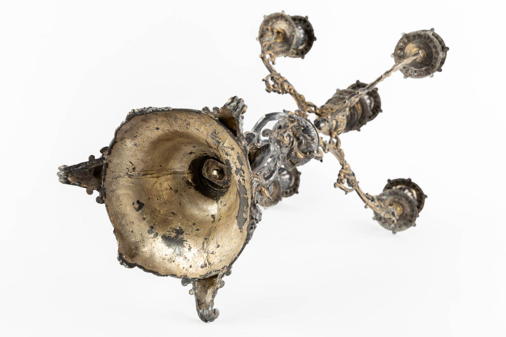 WMF, A large silver-plated candelabra, with an image of Cupid. (L:37 x W:37 x H:57 cm) - Bild 6 aus 13
