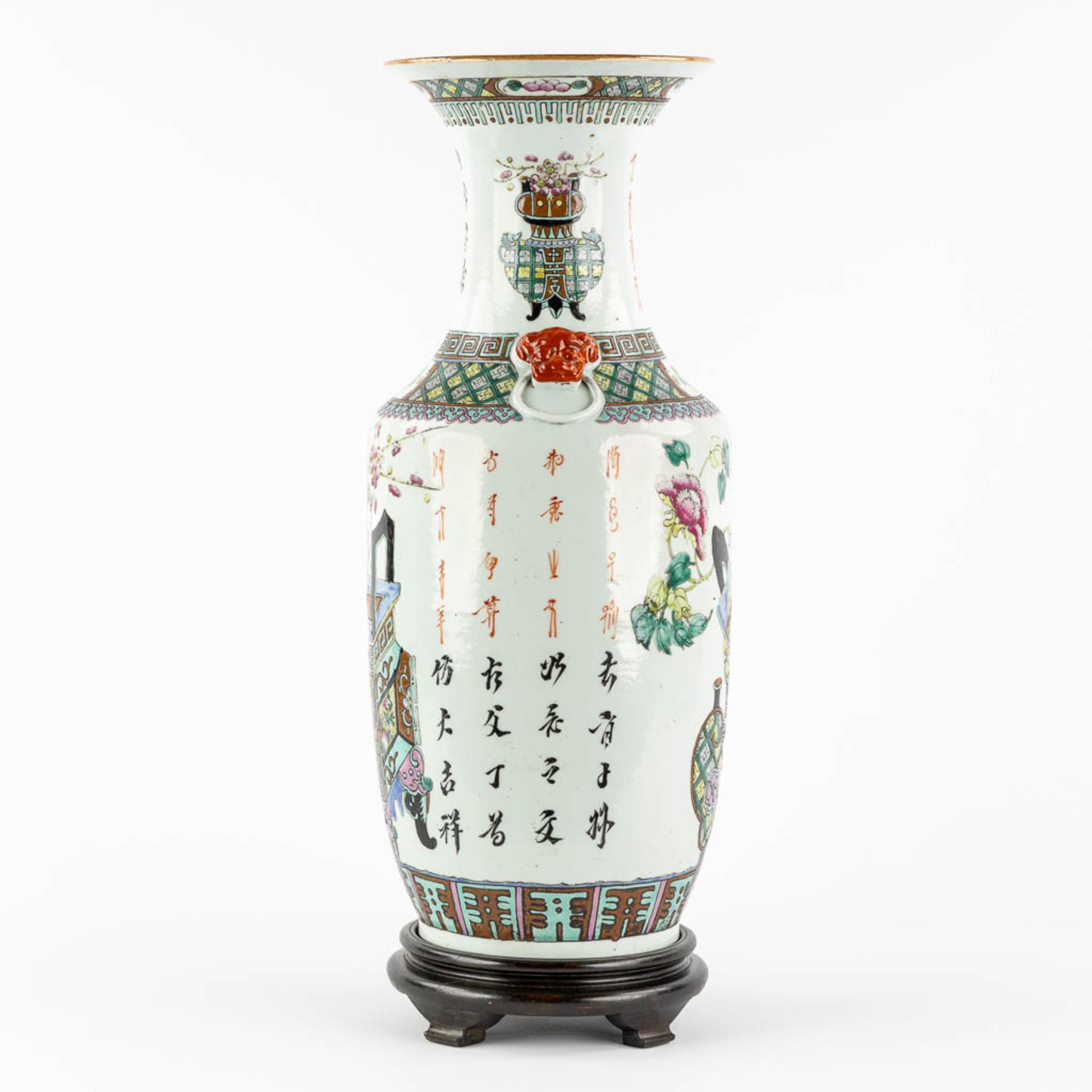 A Chinese Famille Rose vase, decorated with bonsai and flowers. (H:56 x D:21 cm) - Bild 4 aus 12