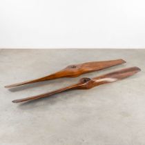 A pair of decorative 'Airplane' propellers. (L:266 cm)
