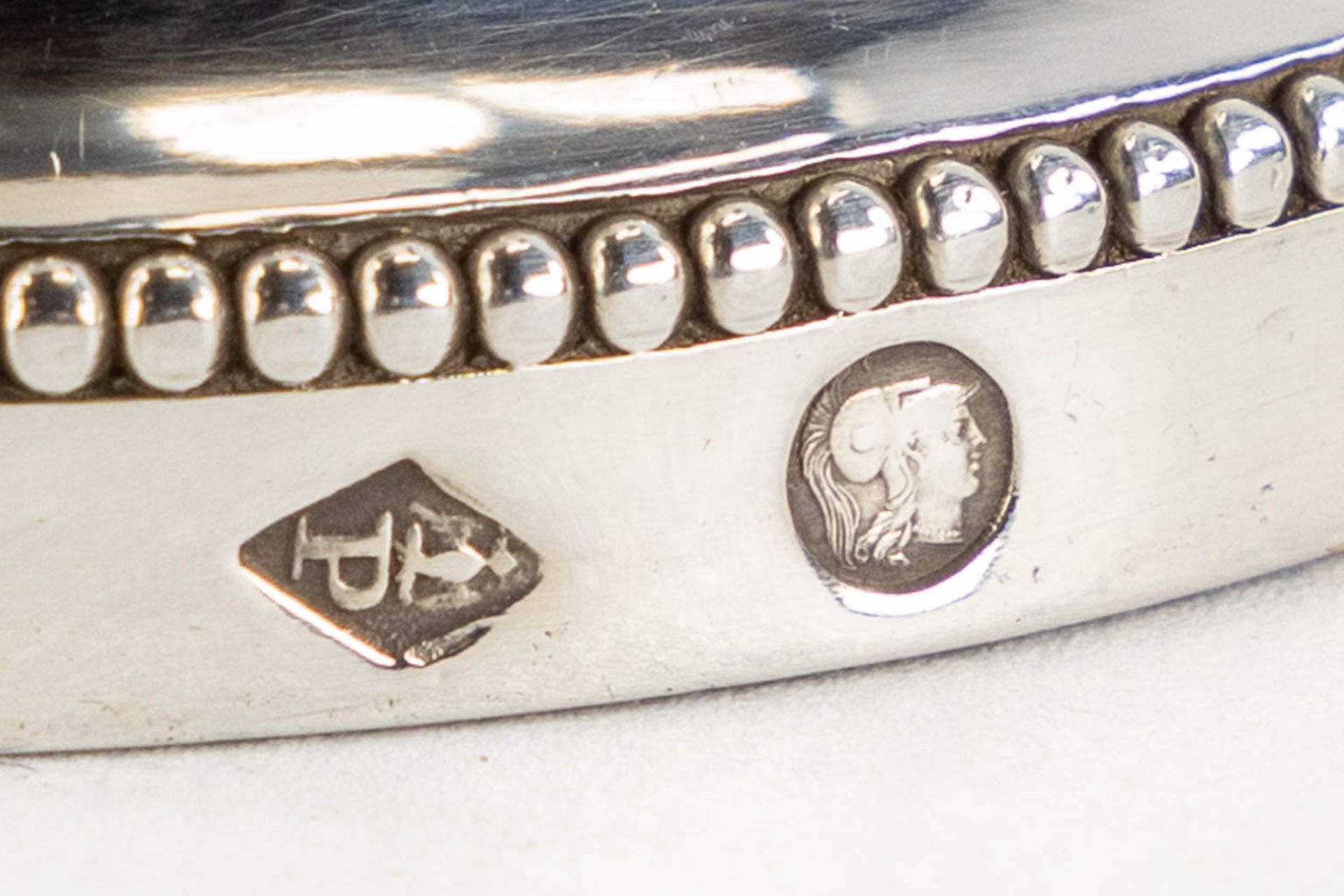 Carolus De Pape (1763-1840) 'Pitcher' silver, Bruges, Belgium, circa 1832 and 1840. (L:8 x W:13 x H: - Image 9 of 11