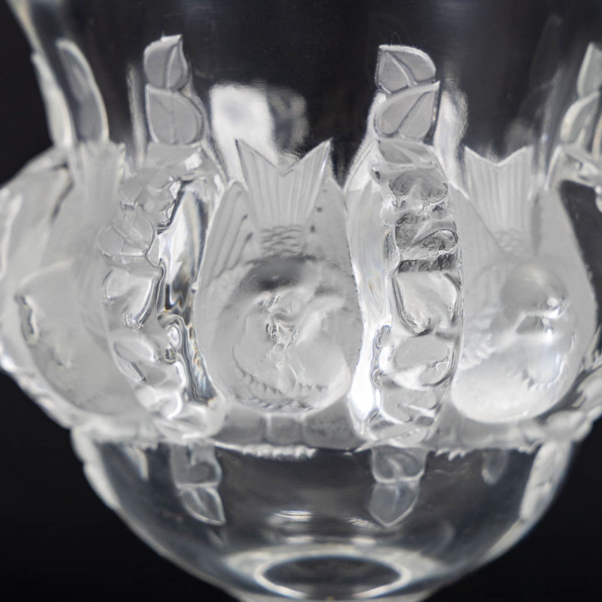 Lalique France, 'Dampierre', glass. (H:12,5 x D:12 cm) - Bild 9 aus 10