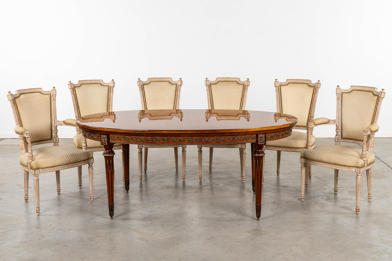 Ehalt, a 9-piece dining room set, 20th C. (L:58 x W:265 x H:100 cm) - Image 2 of 13