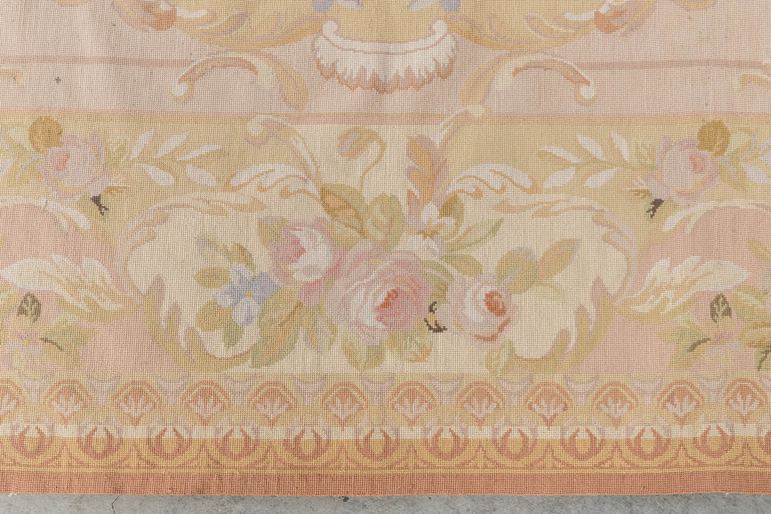A pair of large Aubusson carpets. (L:304 x W:240 cm) - Image 5 of 21