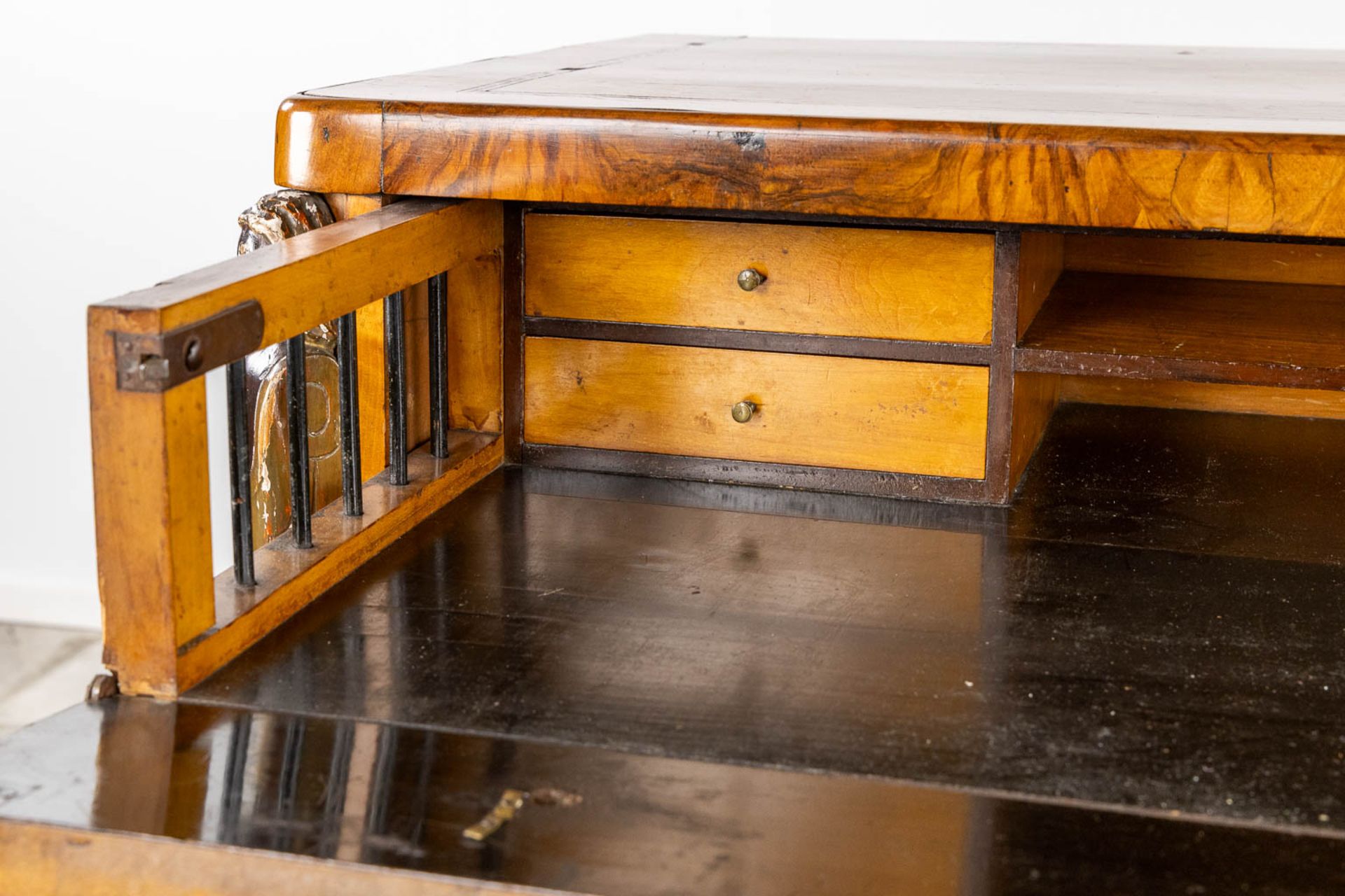 An antique commode, marquetry inlay with a secretaire top drawer. Germany, 18th/19th C. (L:64 x W:12 - Bild 17 aus 21