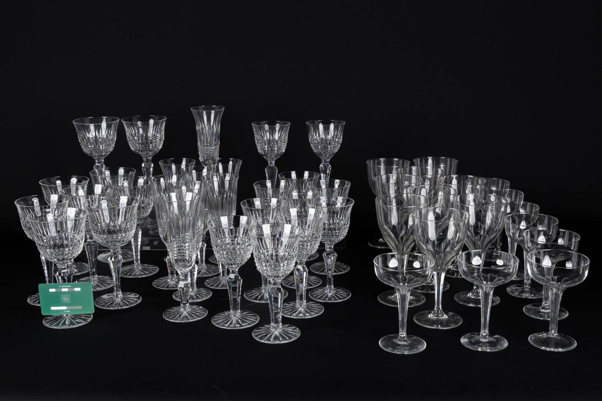 Val Saint Lambert and others, a large glass service. (H:20,1 cm) - Image 2 of 9