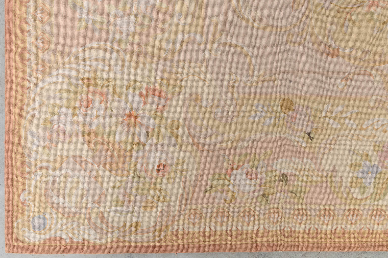 A pair of large Aubusson carpets. (L:304 x W:240 cm) - Image 4 of 21