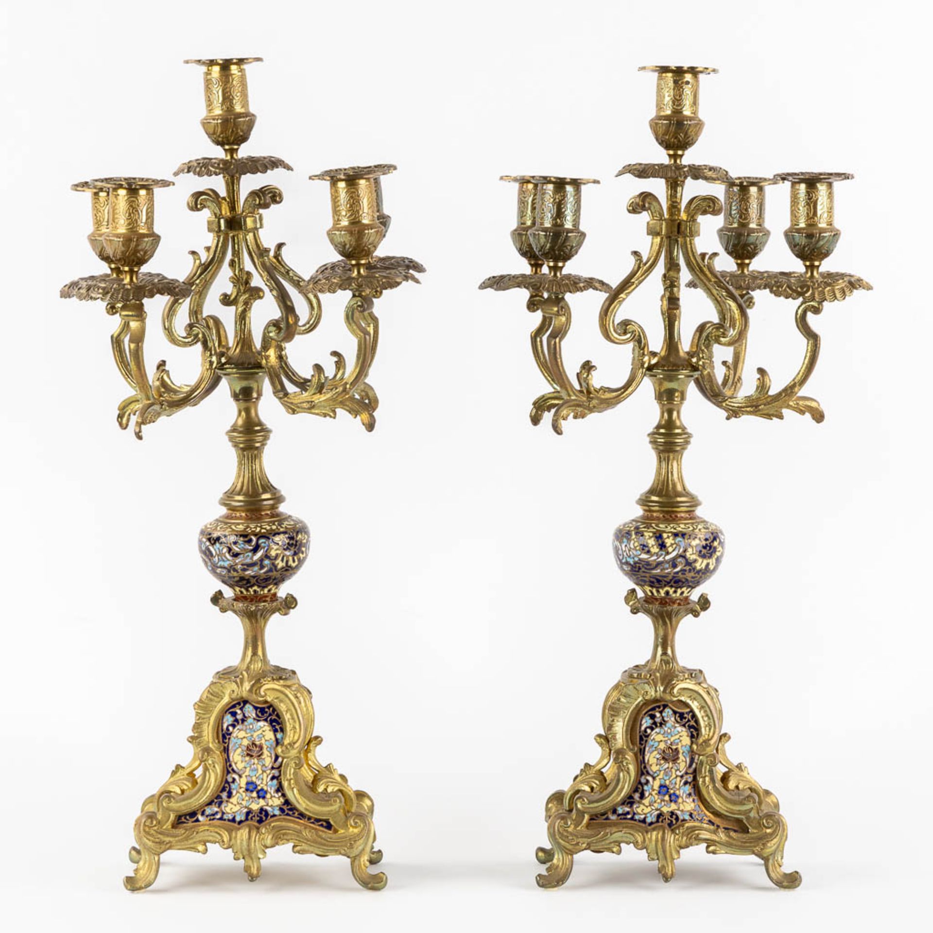 Two pairs of candelabra, bronze and cloisonné, Empire and Louis XVI style. (H:49 x D:26 cm) - Bild 3 aus 18
