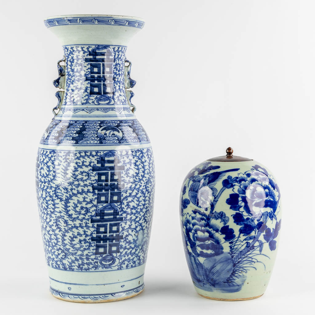 A Chinese celadon vase and ginger jar with a blue-white Double Xi and Floral decor. 19th/20th C. (H: