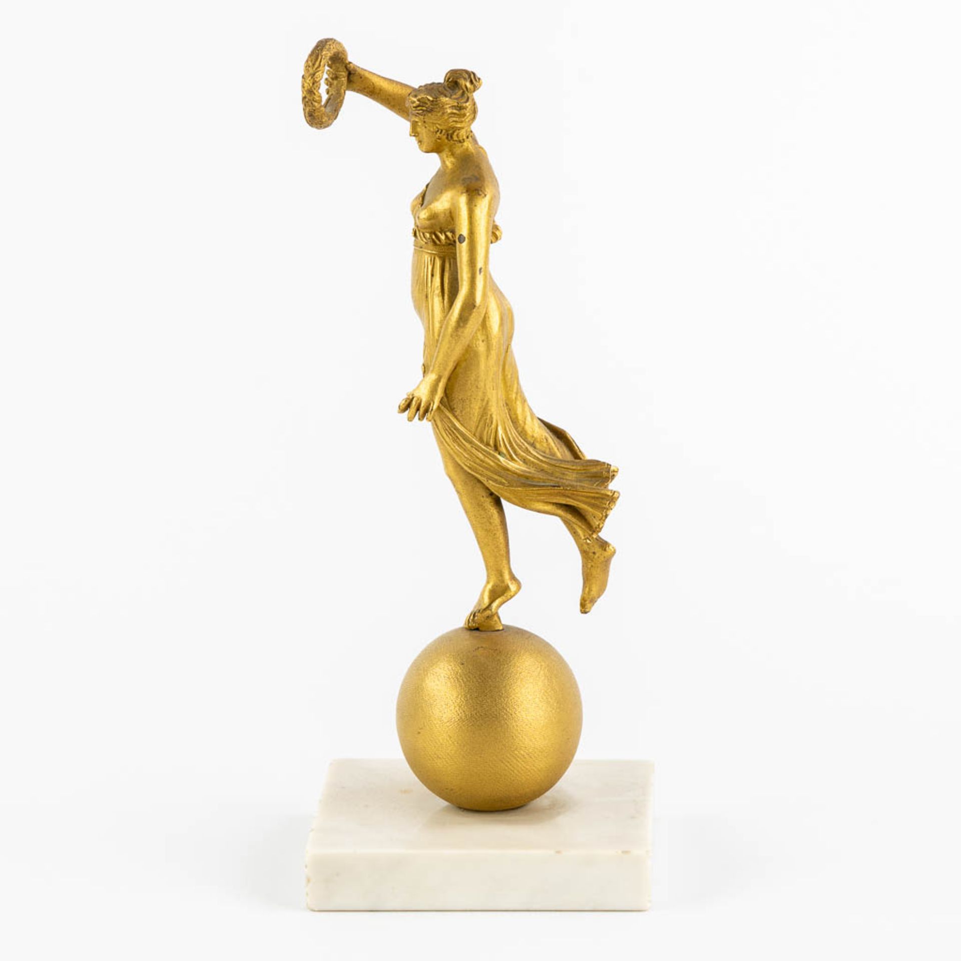 The Triumph of Venus', gilt bronze. Empire. France, 19th C. (H:24 cm) - Image 6 of 9