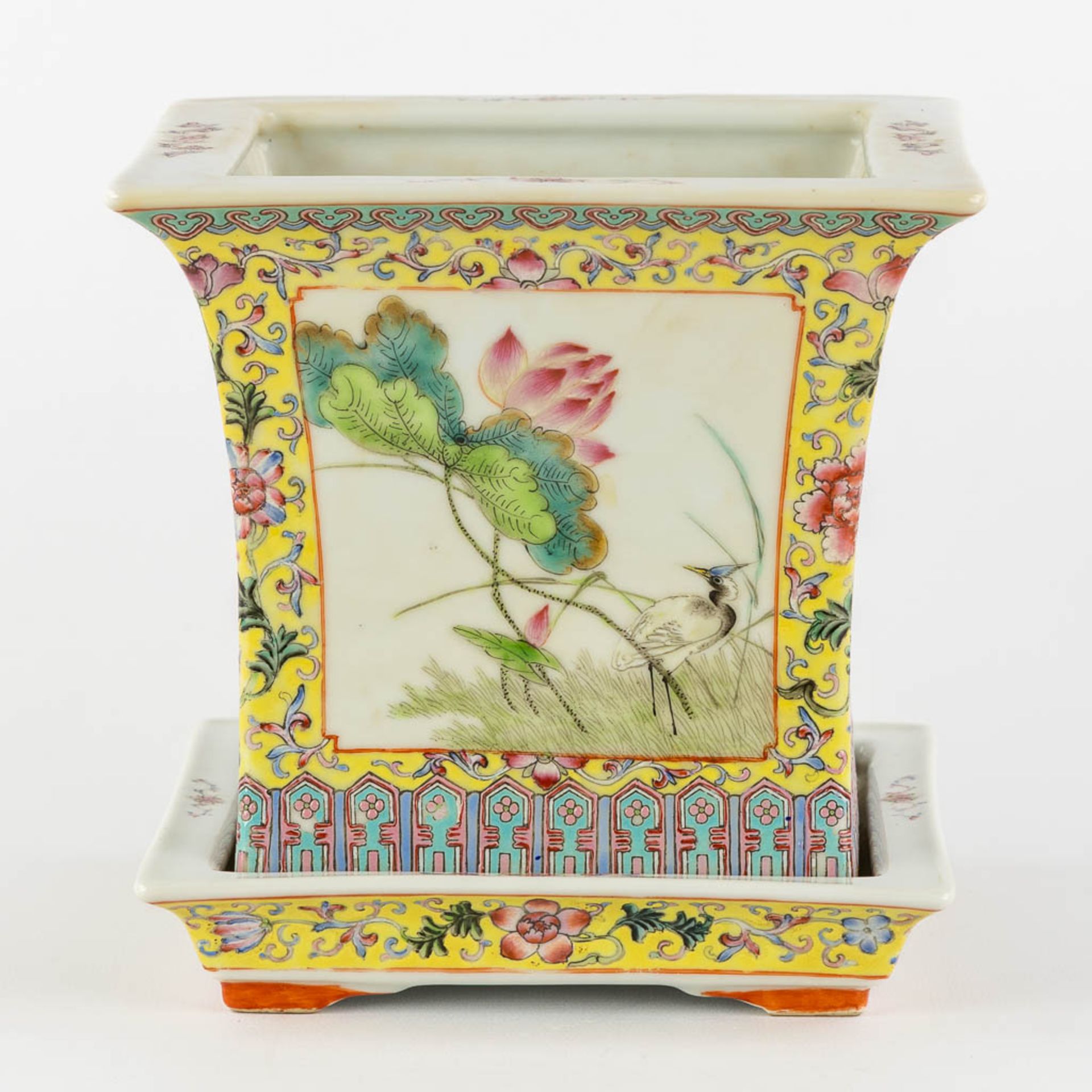 A Chinese Cache Pot, Famille Rose decorated with fauna and flora. (L:18 x W:18 x H:17,5 cm) - Image 6 of 13
