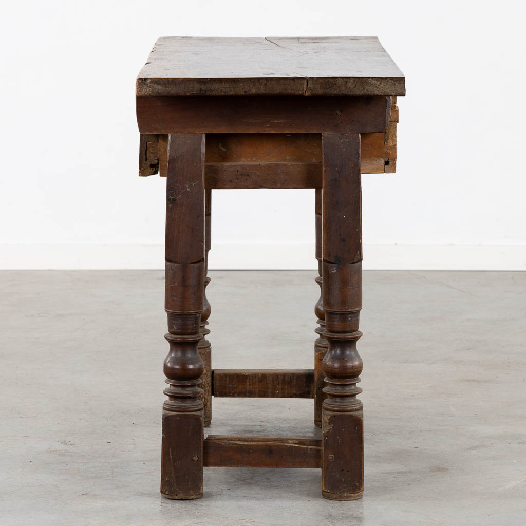 An antique side table, sculptured wood. (L:46 x W:97 x H:76 cm) - Image 5 of 14