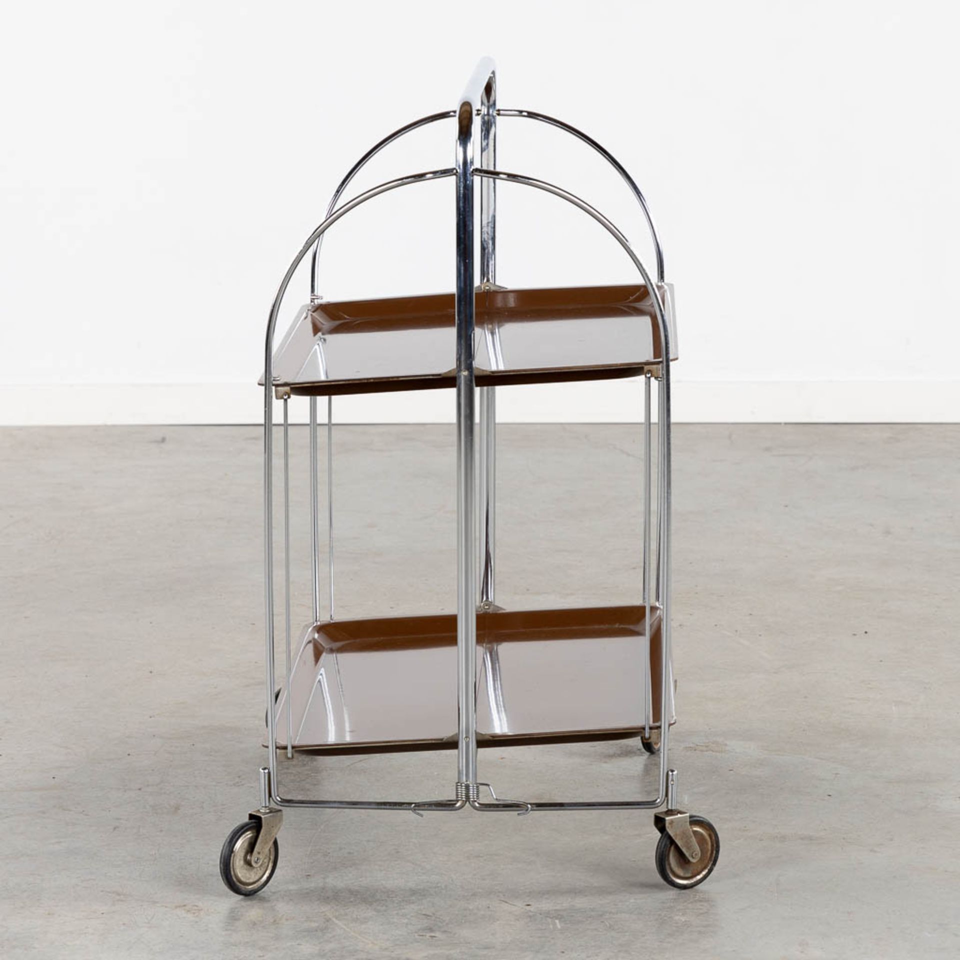 Bremshey Gerlinol, a foldable serving cart. (L:41 x W:79 x H:78 cm) - Bild 6 aus 10
