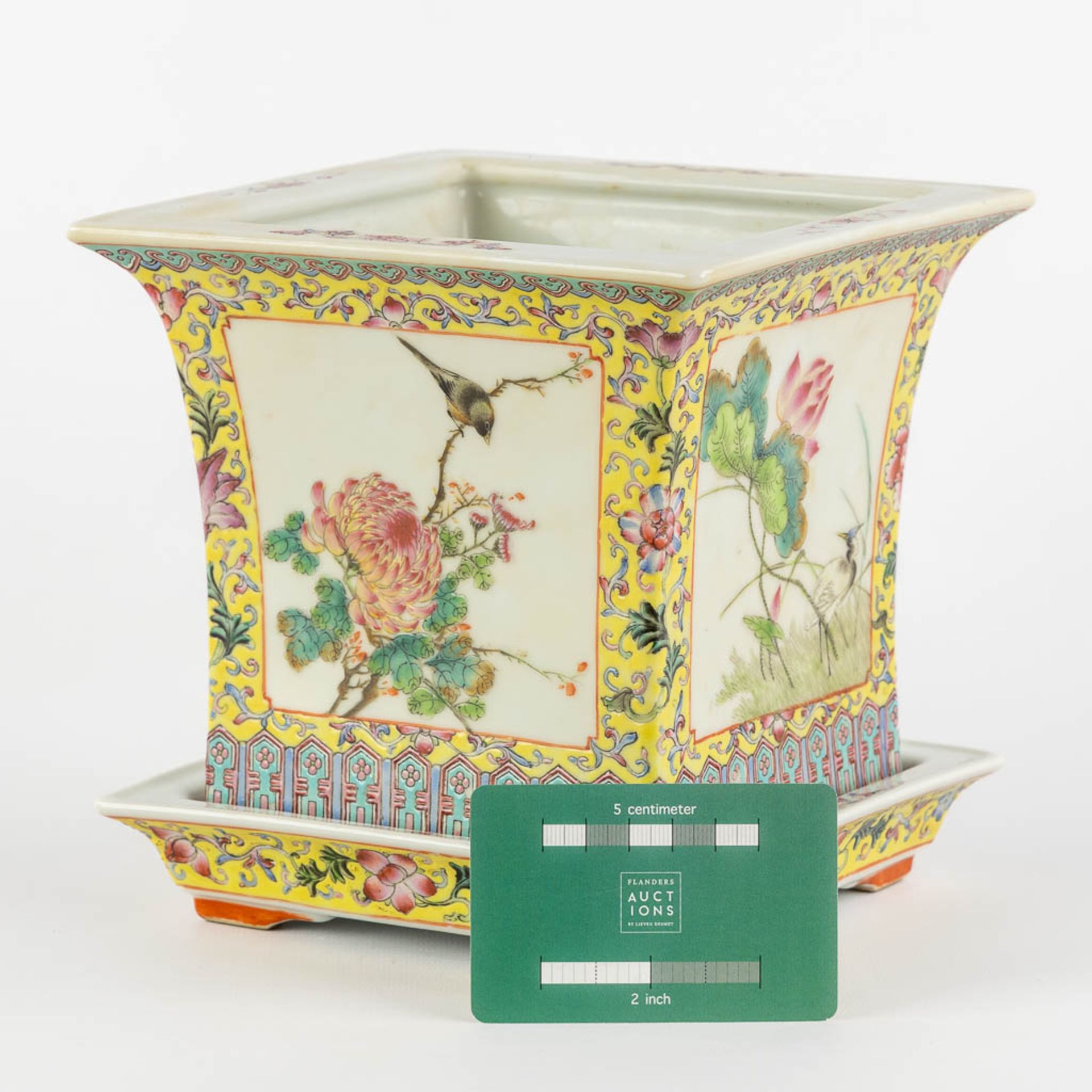 A Chinese Cache Pot, Famille Rose decorated with fauna and flora. (L:18 x W:18 x H:17,5 cm) - Image 2 of 13