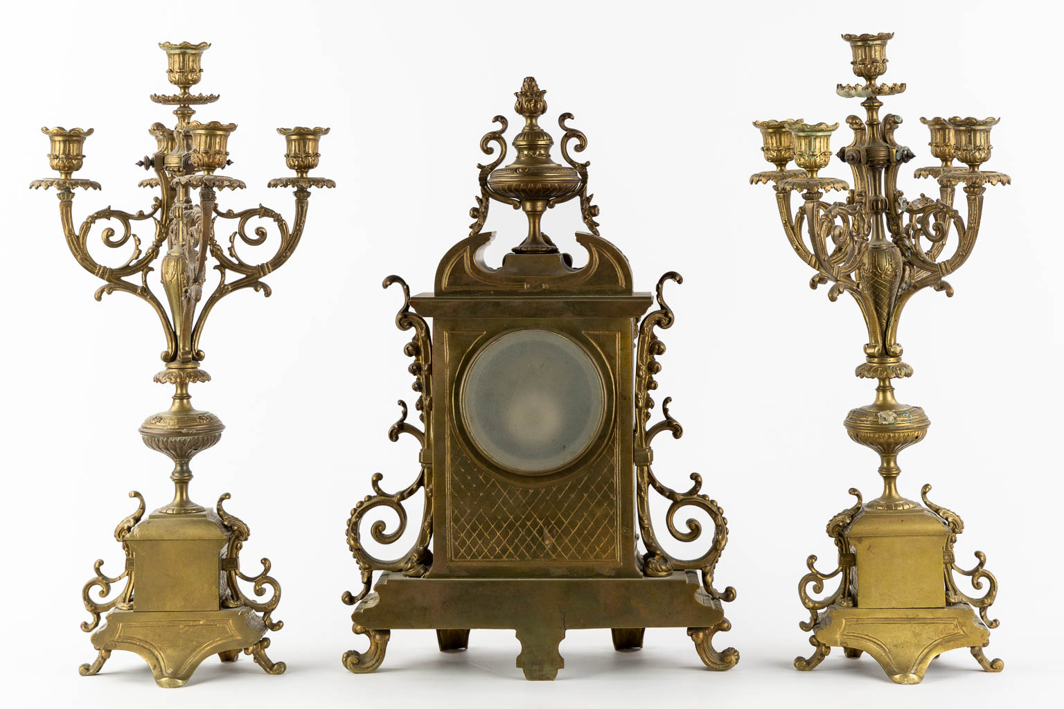 A three-piece mantle garniture clock and candelabra, patinated bronze. (L:16 x W:33 x H:50 cm) - Image 5 of 13