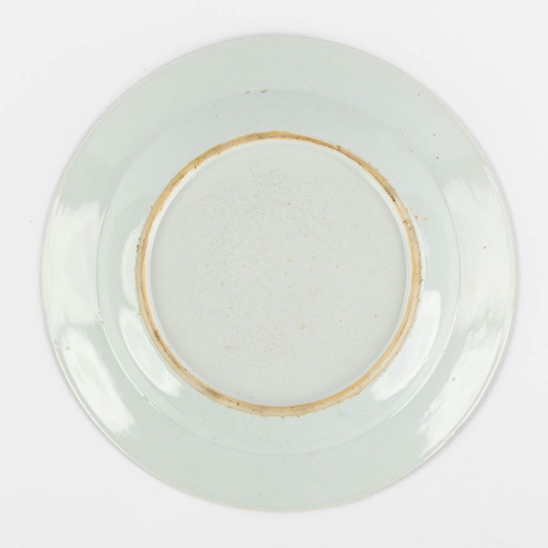 Six pieces of Japanese Imari porcelain, 19th/20th C. (D:23 cm) - Image 6 of 16