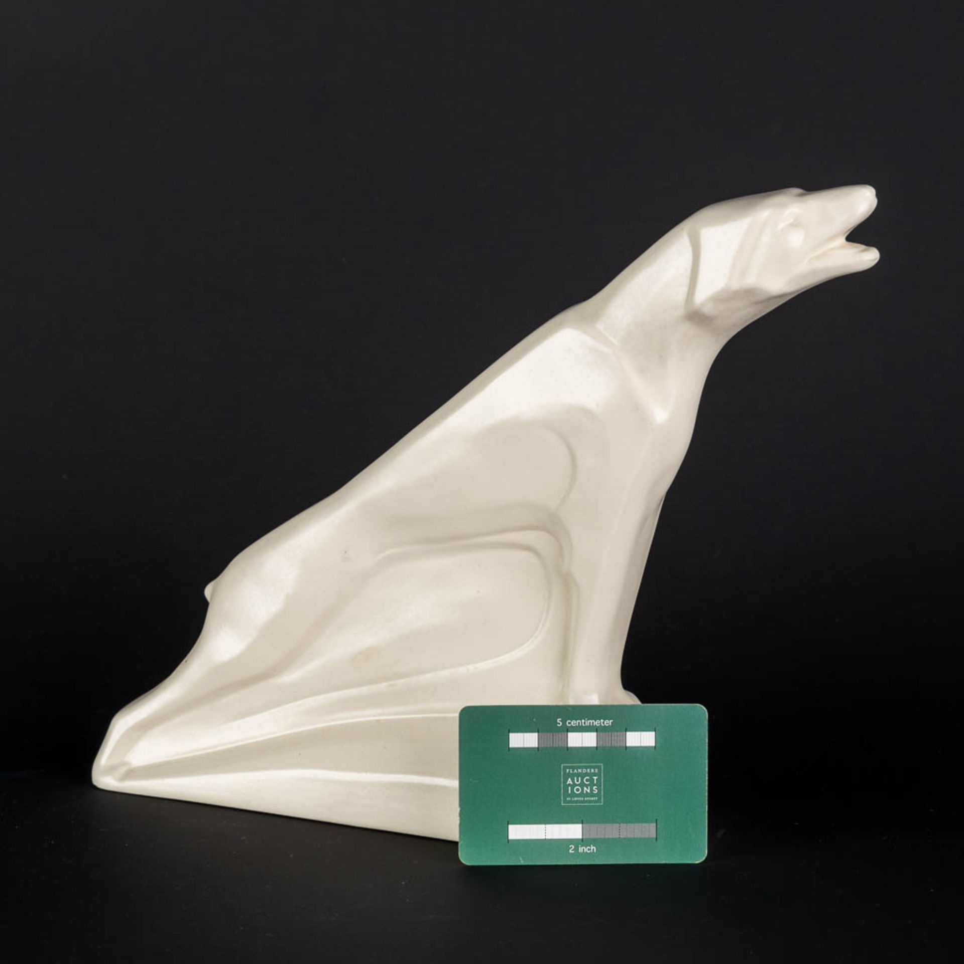 Ernest SCHUBAD (XIX-XX) 'Dog' for Regina, Gouda. Art Deco. (L:8 x W:28 x H:23 cm) - Bild 2 aus 10