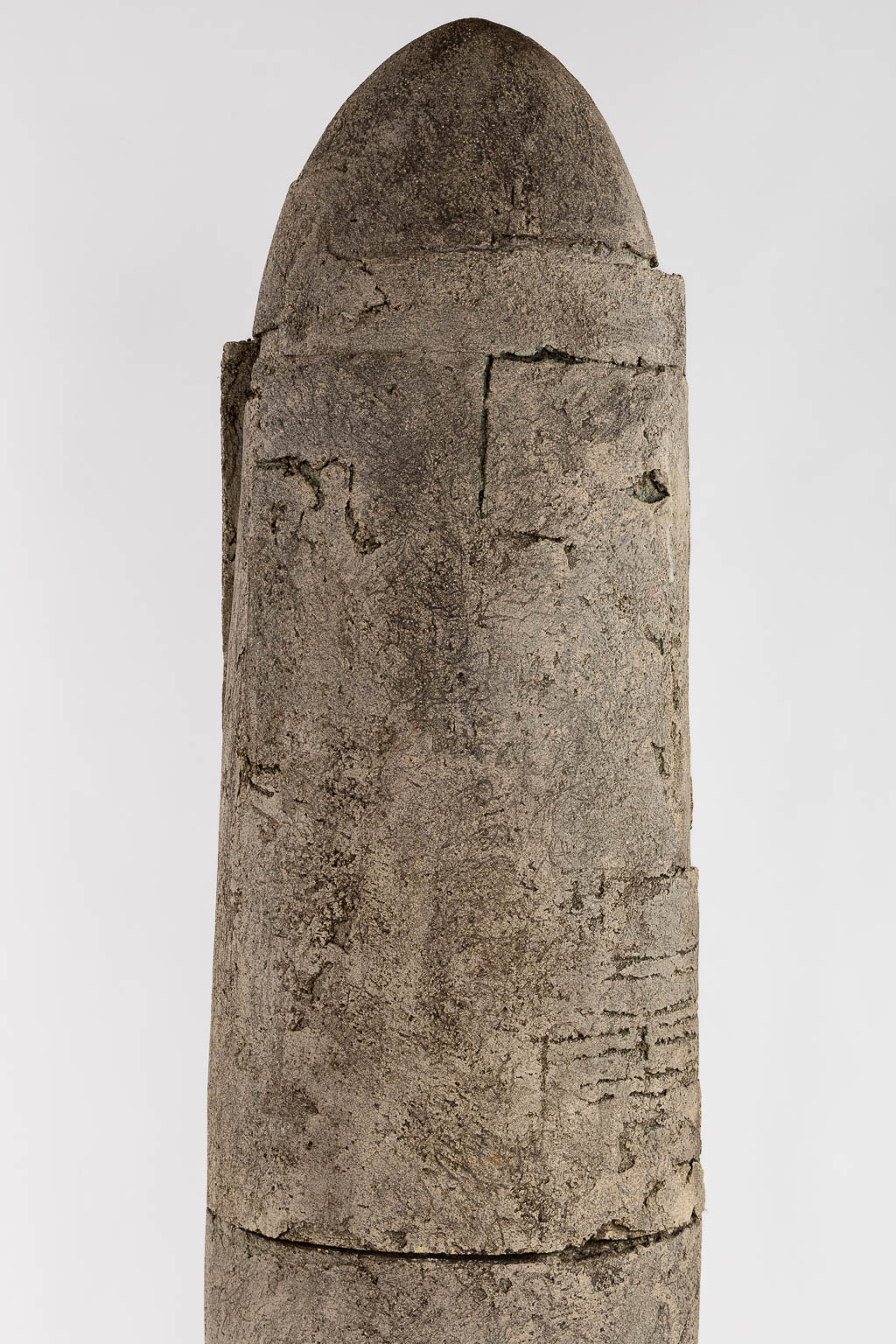 Pia MANU (XX) 'Brutalist Totem (2x)'. (L:25 x W:40 x H:179,5 cm) - Image 6 of 14