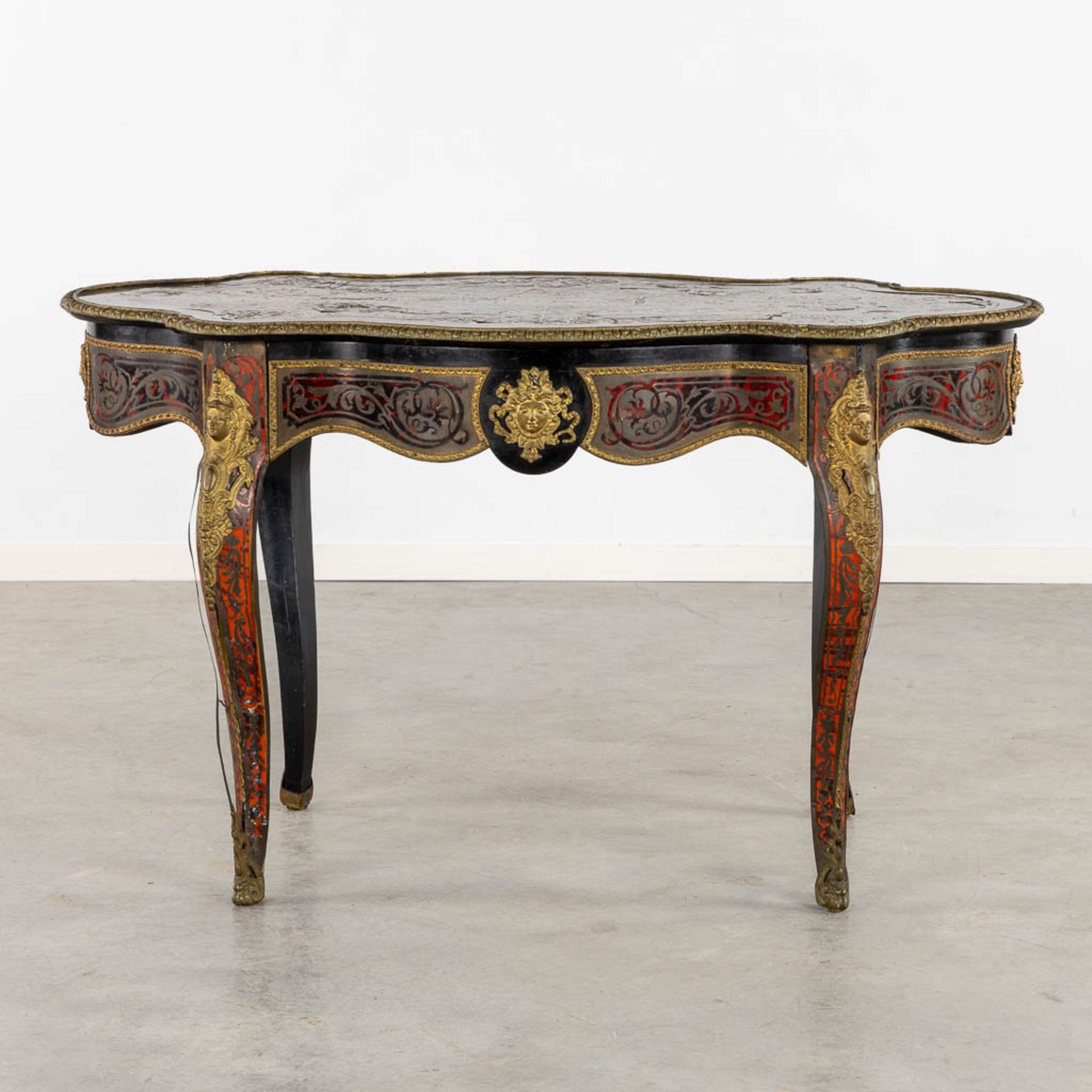 A Boulle 'Table Violon', tortoiseshell and copper inlay, Napoleon 3. (L:76 x W:130 x H:77 cm) - Bild 19 aus 19