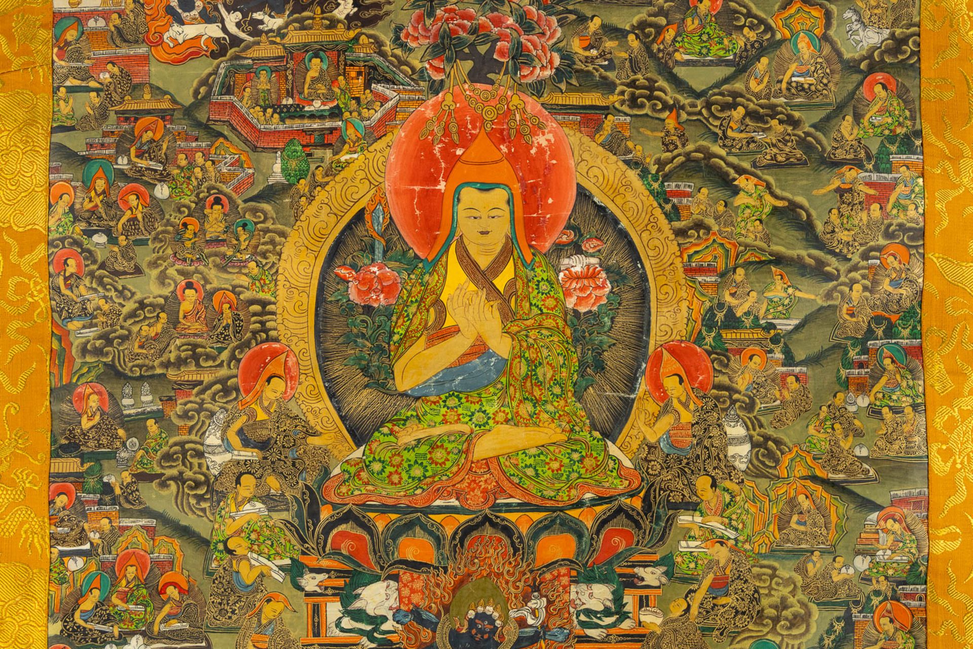 An Oriental thankga, painted on silk. (W:79 x H:127 cm) - Bild 3 aus 6