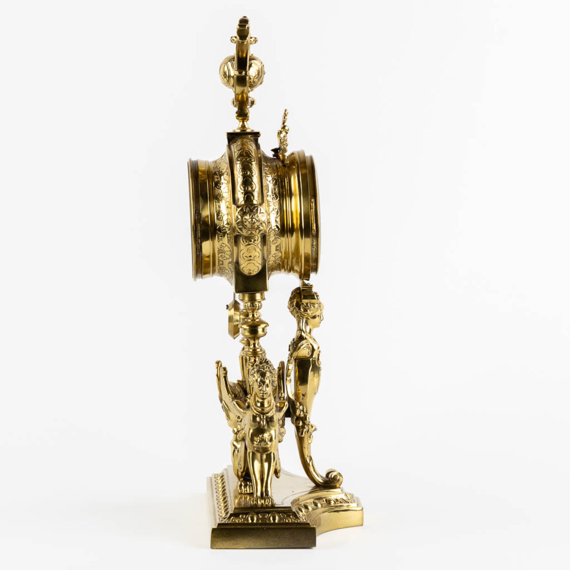 A mantle clock, polished bronze, decorated with Mythological Figures. Circa 1880. (L:15 x W:26 x H:4 - Image 4 of 12