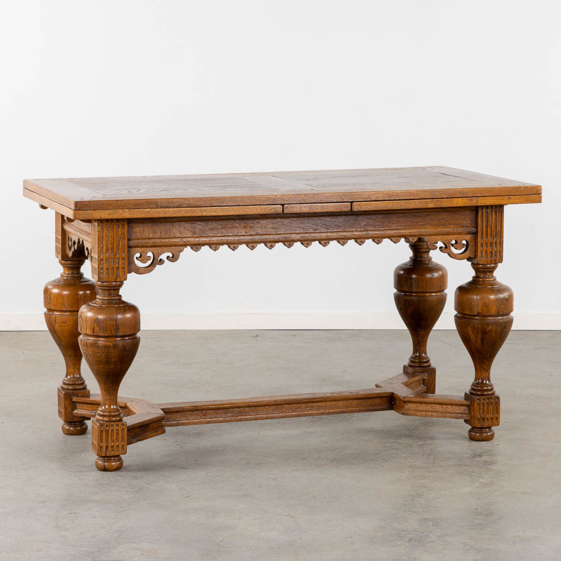 An antique table, oak, 19th C. (L:76 x W:140 x H:78 cm)