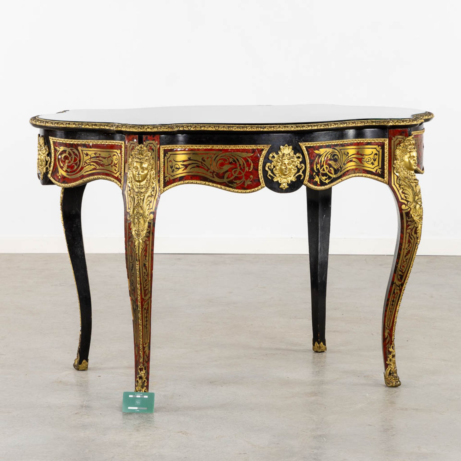 A Boulle 'Table Violon', tortoiseshell and copper inlay, Napoleon 3. (L:73 x W:120 x H:77 cm) - Bild 2 aus 19