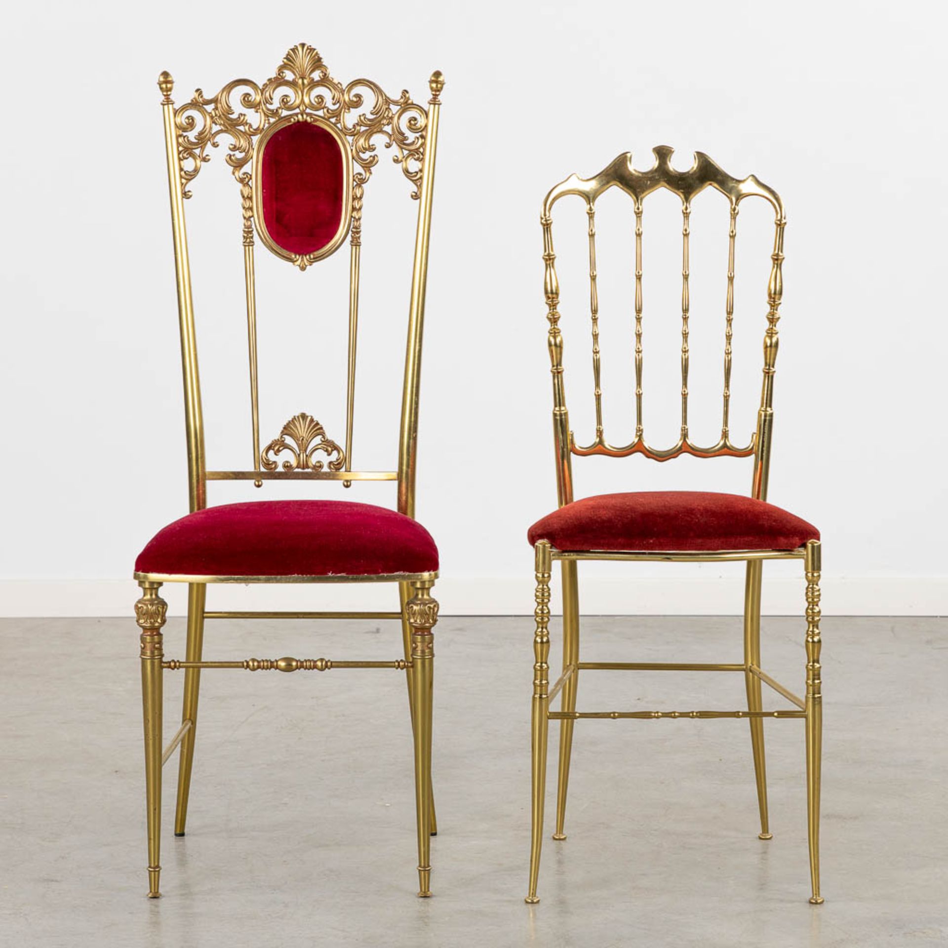 Two Metal and gilt chairs, circa 1970. (L:40 x W:40 x H:108 cm) - Image 3 of 10