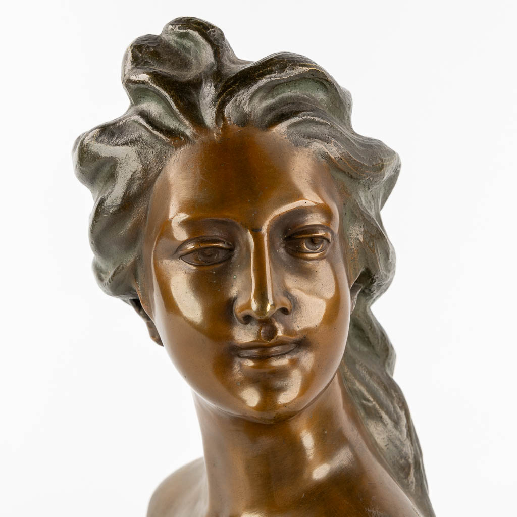 Jef LAMBEAUX (1852-1908) 'Bust Of a Young Lady'. (L:18 x W:28 x H:42,5 cm) - Image 9 of 9